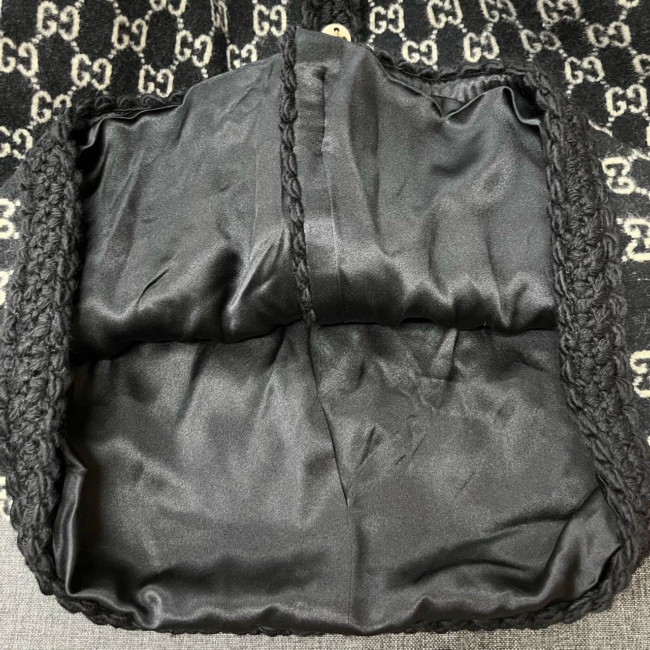 Gucci Gucci Black thick full-print tweed cardigan sweater 2501-Ne Size US S / EU 44-46 / 1 - 5 Thumbnail