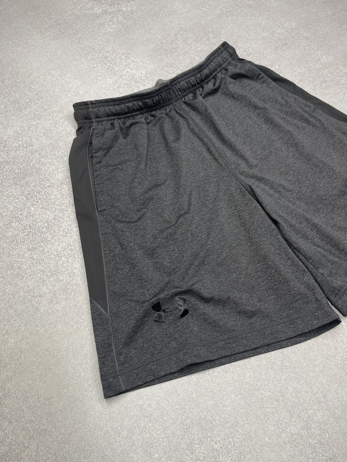 Under Armour Mens Under Armour Grey Shorts Sportswear Size M Size US 32 / EU 48 - 3 Thumbnail