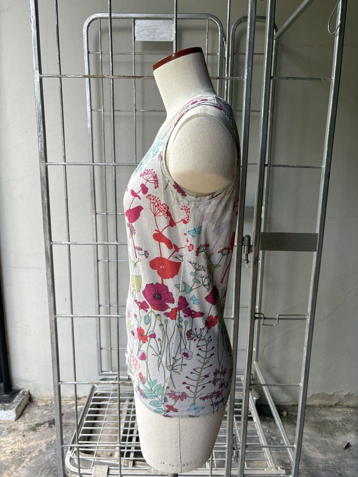 Tsumori Chisato Tsumori Chisato flowers printed blouse Size M / US 6-8 / IT 42-44 - 10 Thumbnail