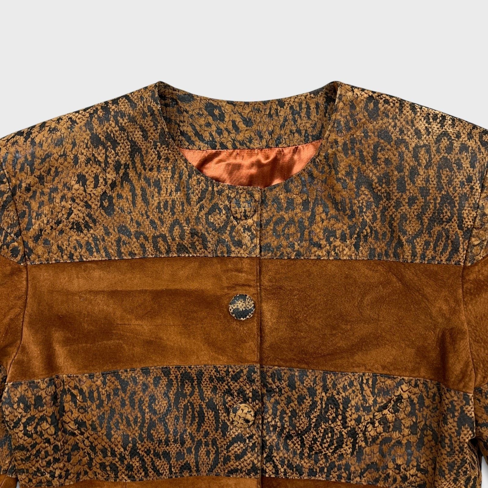 Danier × Vintage Vintage Danier Suede Patchwork Jacket Snake Leopard Print Size XS / US 0-2 / IT 36-38 - 2 Thumbnail