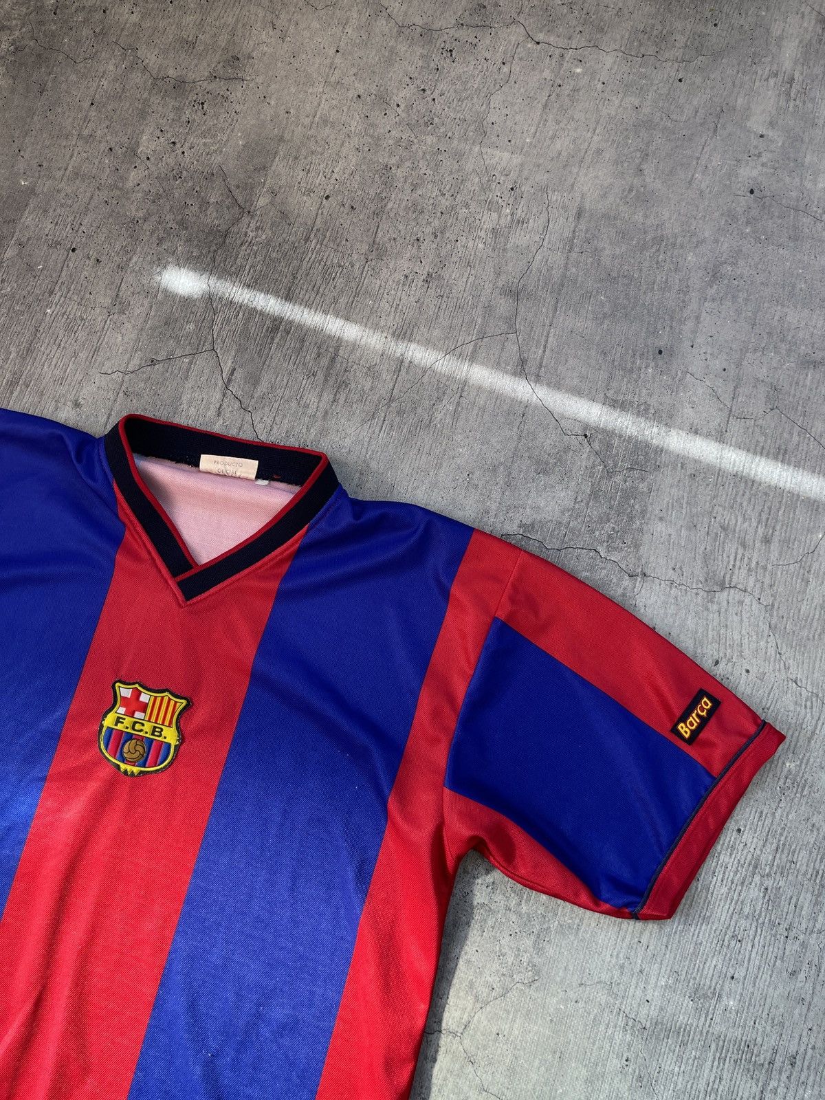 Nike × Vintage Men's Red FC Barcelona Football Club Pullover Jersey Size US L / EU 52-54 / 3 - 3 Thumbnail