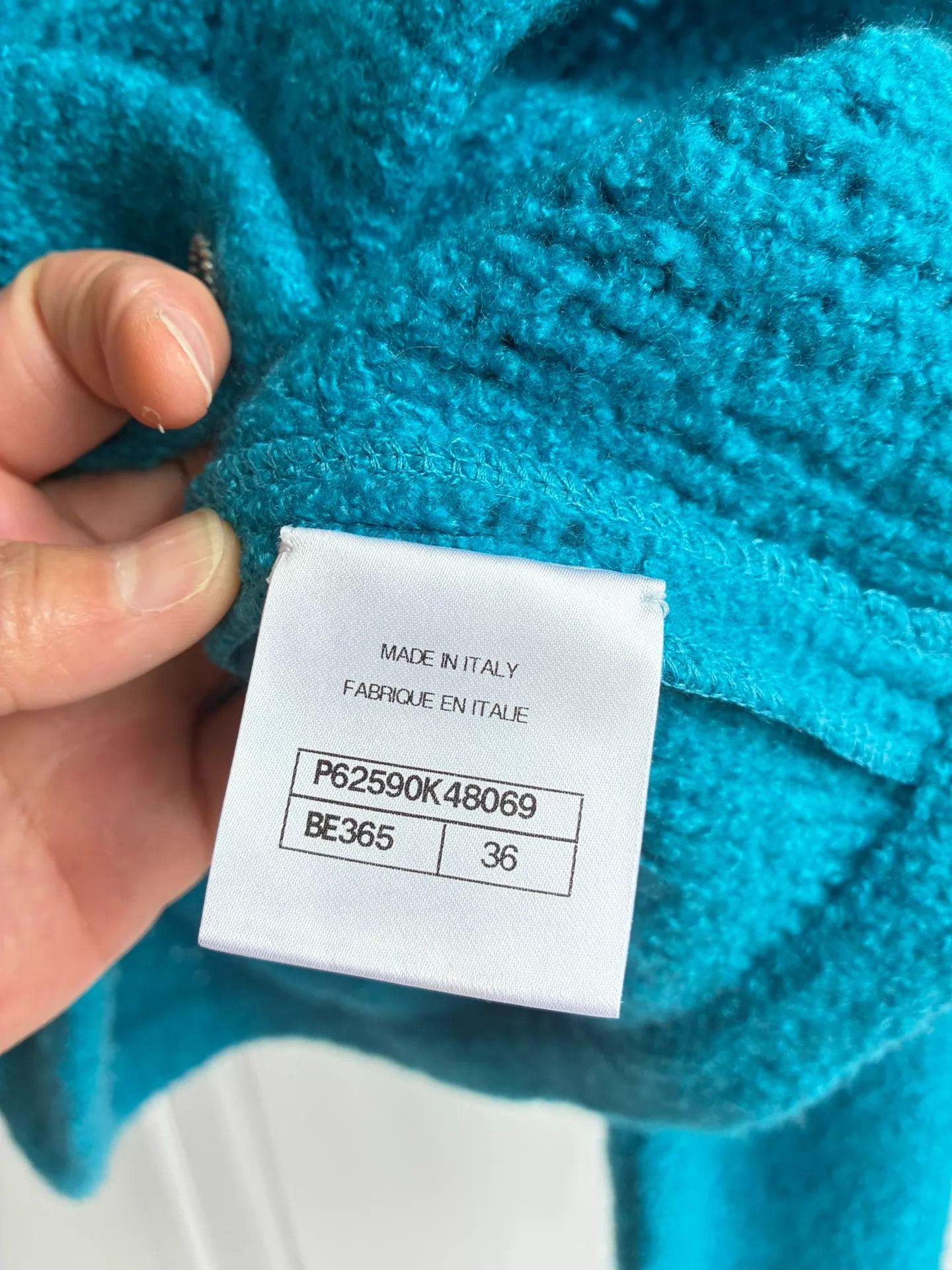 Chanel Chanel Teddy Cashmere Cardigan Blue Women's Size 36 Short Size XS / US 0-2 / IT 36-38 - 6 Thumbnail