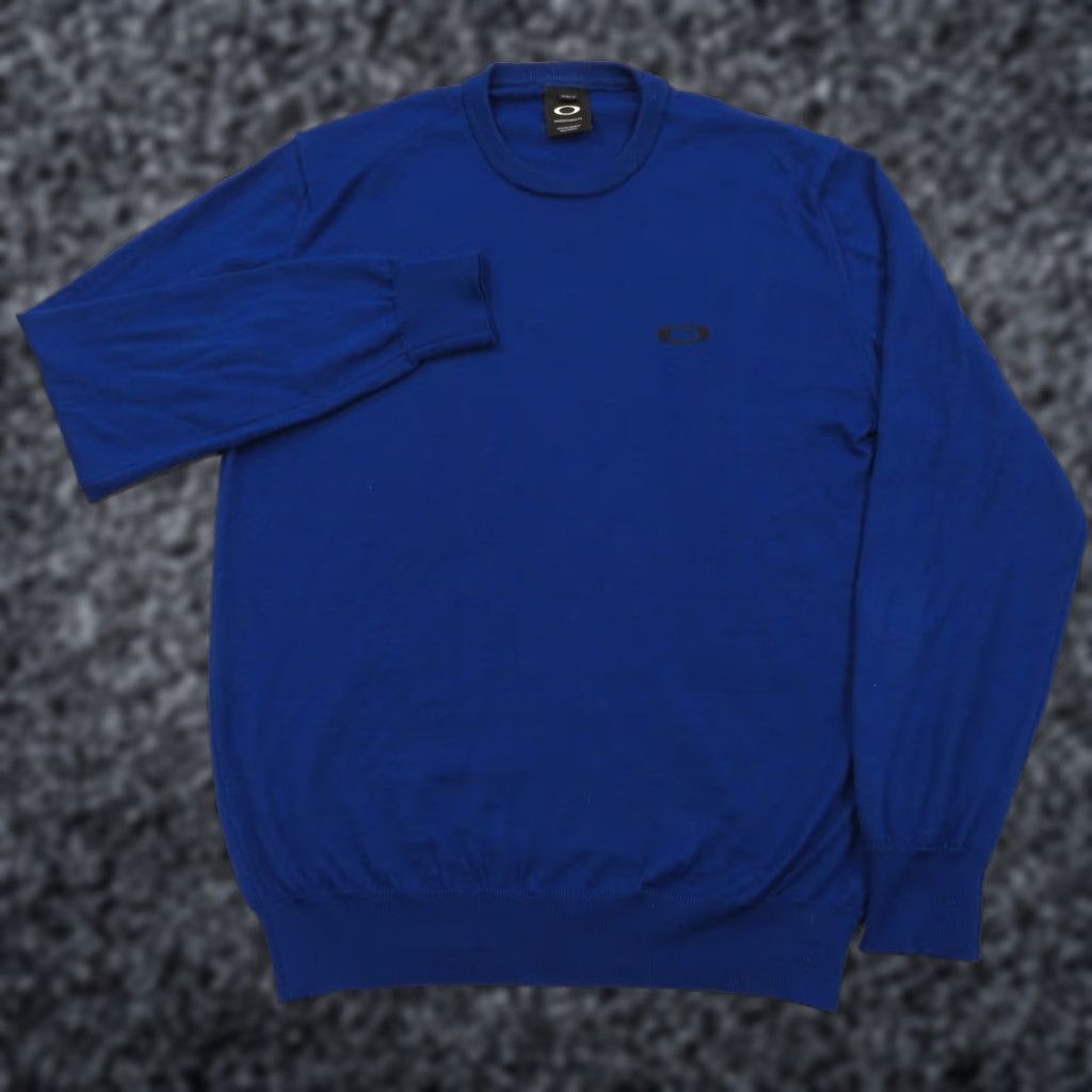 Oakley VINTAGE Oakley Sweater Mens Medium Merino Wool Performance Fit Pullover Crewneck Size US M / EU 48-50 / 2 - 1 Thumbnail