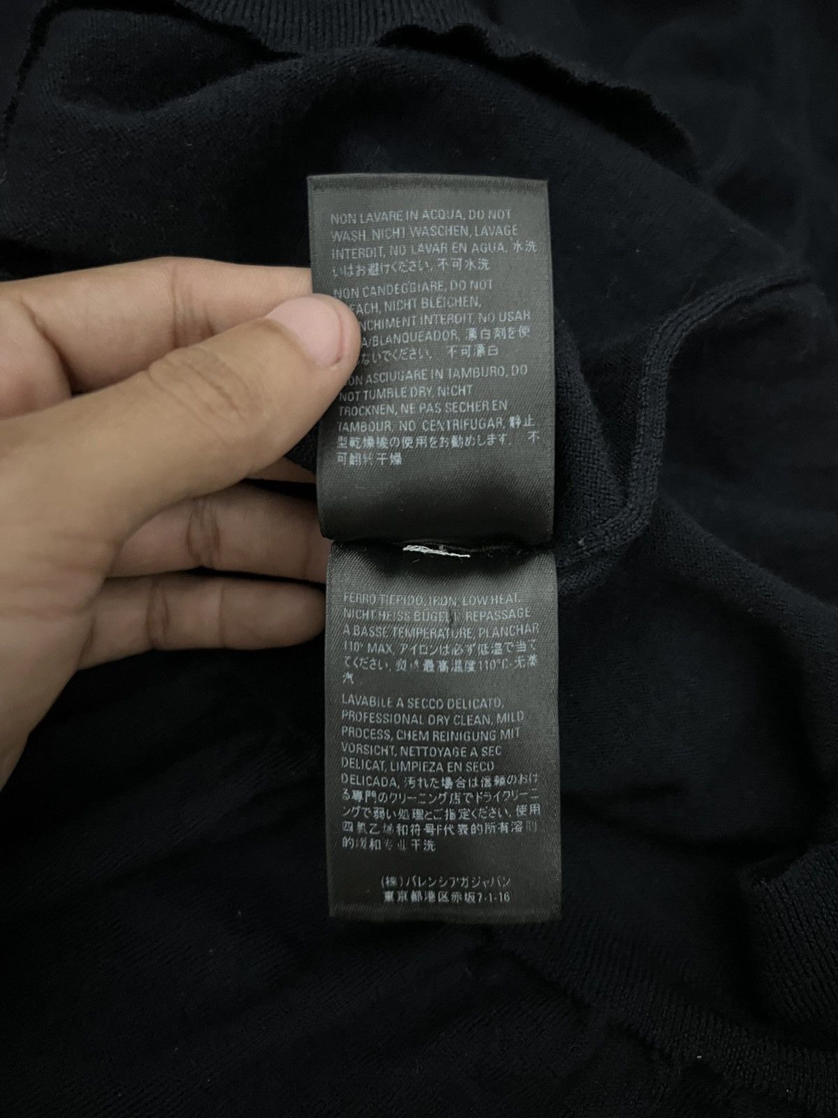 Balenciaga Balenciaga - Interlocking Logo Wool Pullover Sweater Size US S / EU 44-46 / 1 - 13 Thumbnail