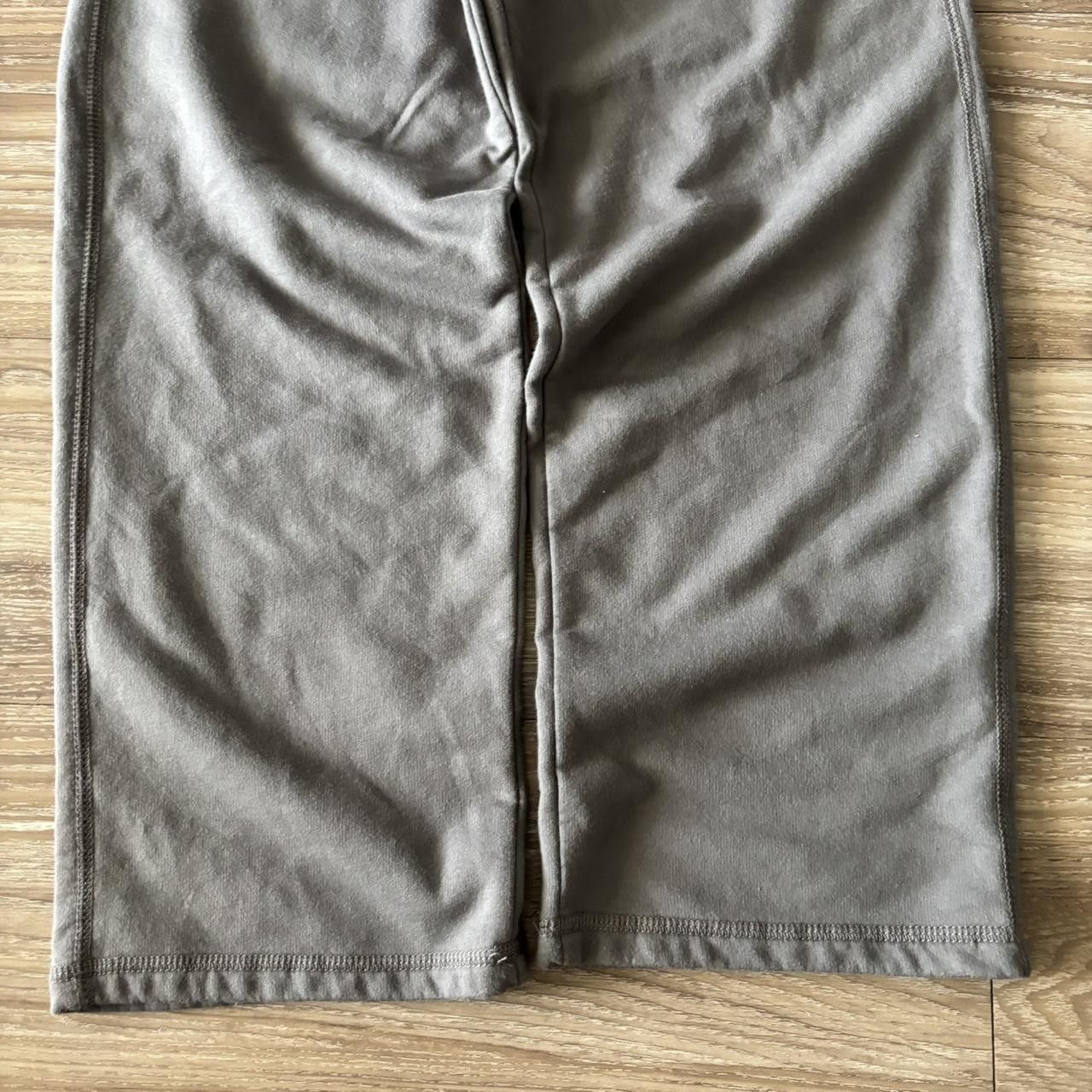 Old Navy Crazy Vintage Y2K/2000s Faded Grey Old Navy Essential Sweatpants! Size S Size US 30 / EU 46 - 5 Thumbnail