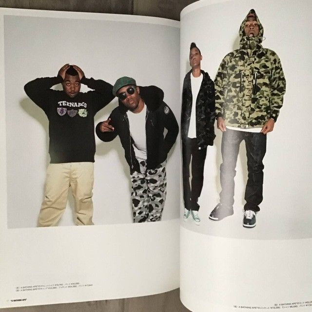 Bape × Nigo BAPE 2011 Winter Season Collection Mook Book APE BAG NIGO Size ONE SIZE - 6 Thumbnail