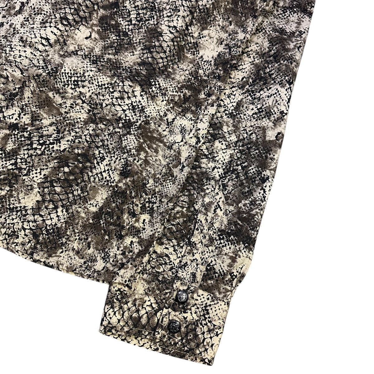 If Six Was Nine × Japanese Brand × Le Grande Bleu (L.G.B.) Semantic Design Snake Skin Print Shirt Ifsixwasnine Style Size US L / EU 52-54 / 3 - 7 Thumbnail
