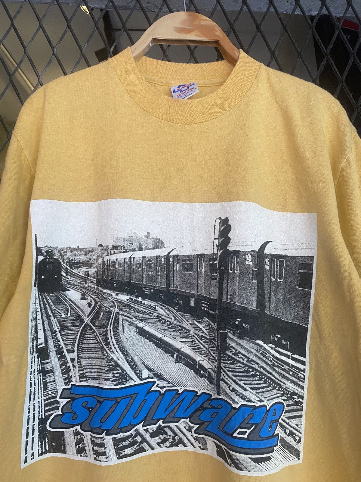 Japanese Brand × Vintage Vtg 90s Subware T shirt Size US M / EU 48-50 / 2 - 1 Thumbnail