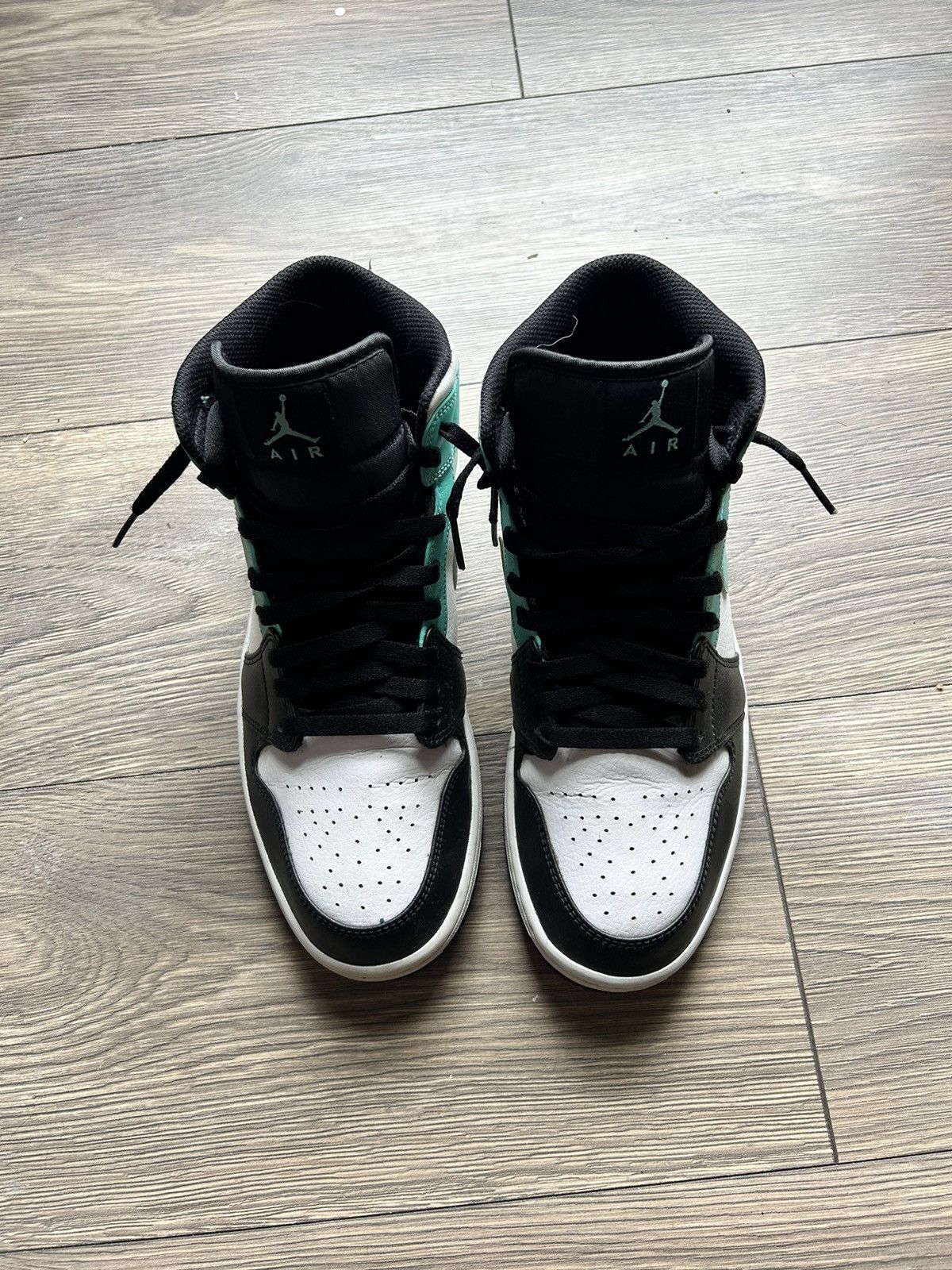 Jordan 1 ‘Tropical Twist’ (M10.5)