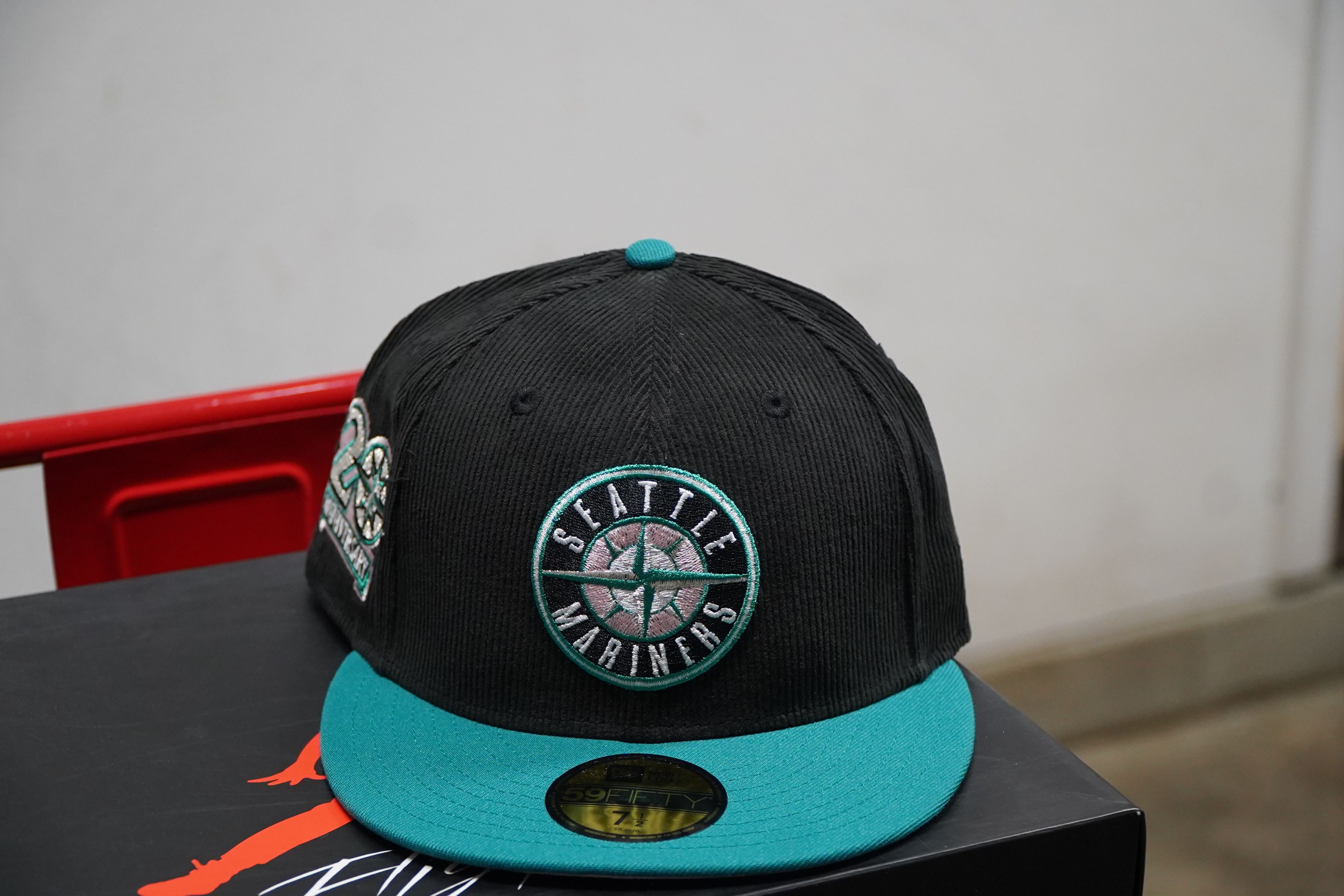 New Era Seattle Mariners New Era - 7 1/2 Size ONE SIZE - 1 Thumbnail