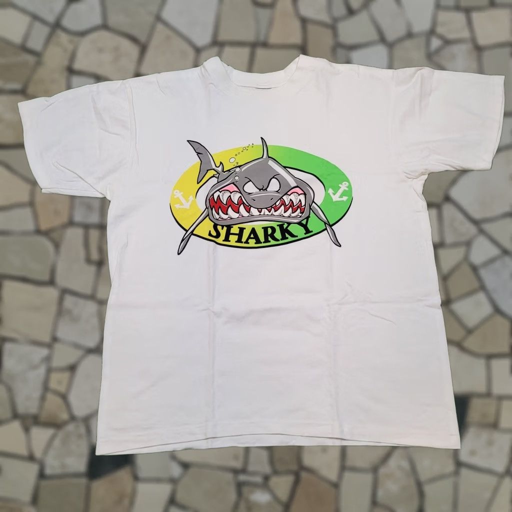 Vintage VTG 90s Y2K Sharky Shark T-Shirt Mens M/L Cartoon Surf Skate Graphic Tee Shirt Size US M / EU 48-50 / 2 - 1 Thumbnail