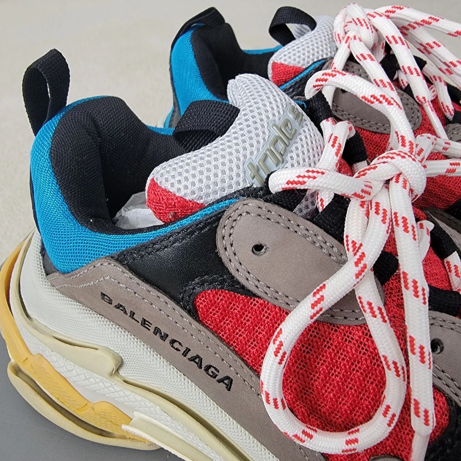 Balenciaga Balenciaga Triple S Grey/Red/Blue Sneakers Size US 7 / EU 40 - 2 Thumbnail