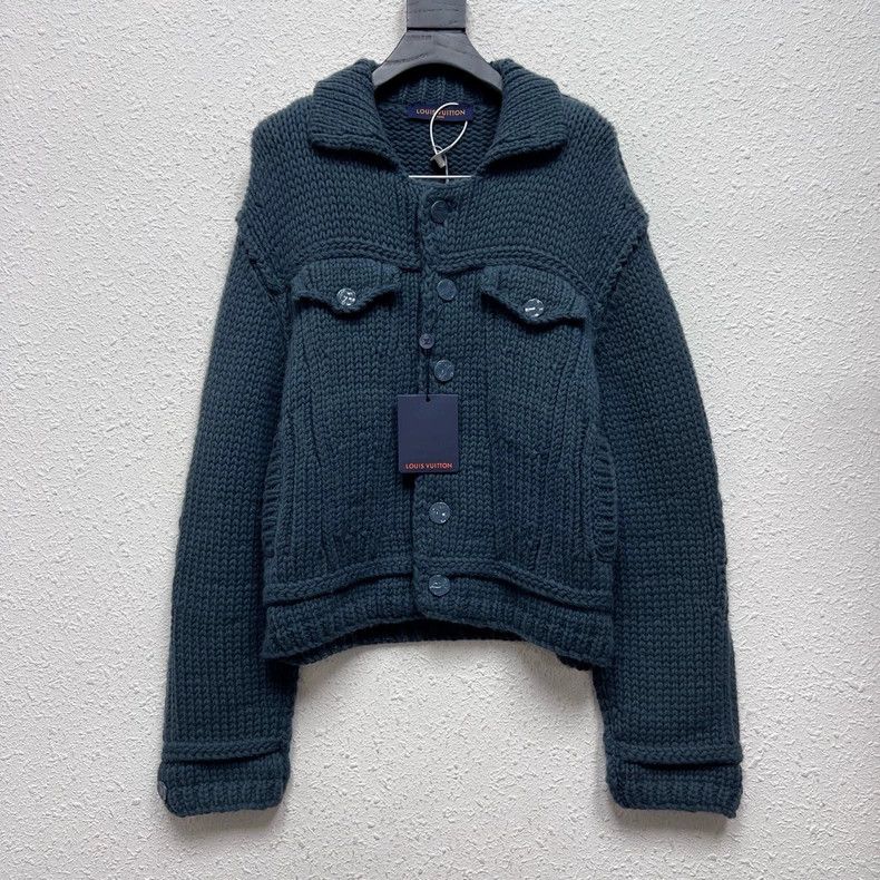 Louis Vuitton louis vuitton knitted button-up jacket-dmc Size US S / EU 44-46 / 1 - 1 Thumbnail