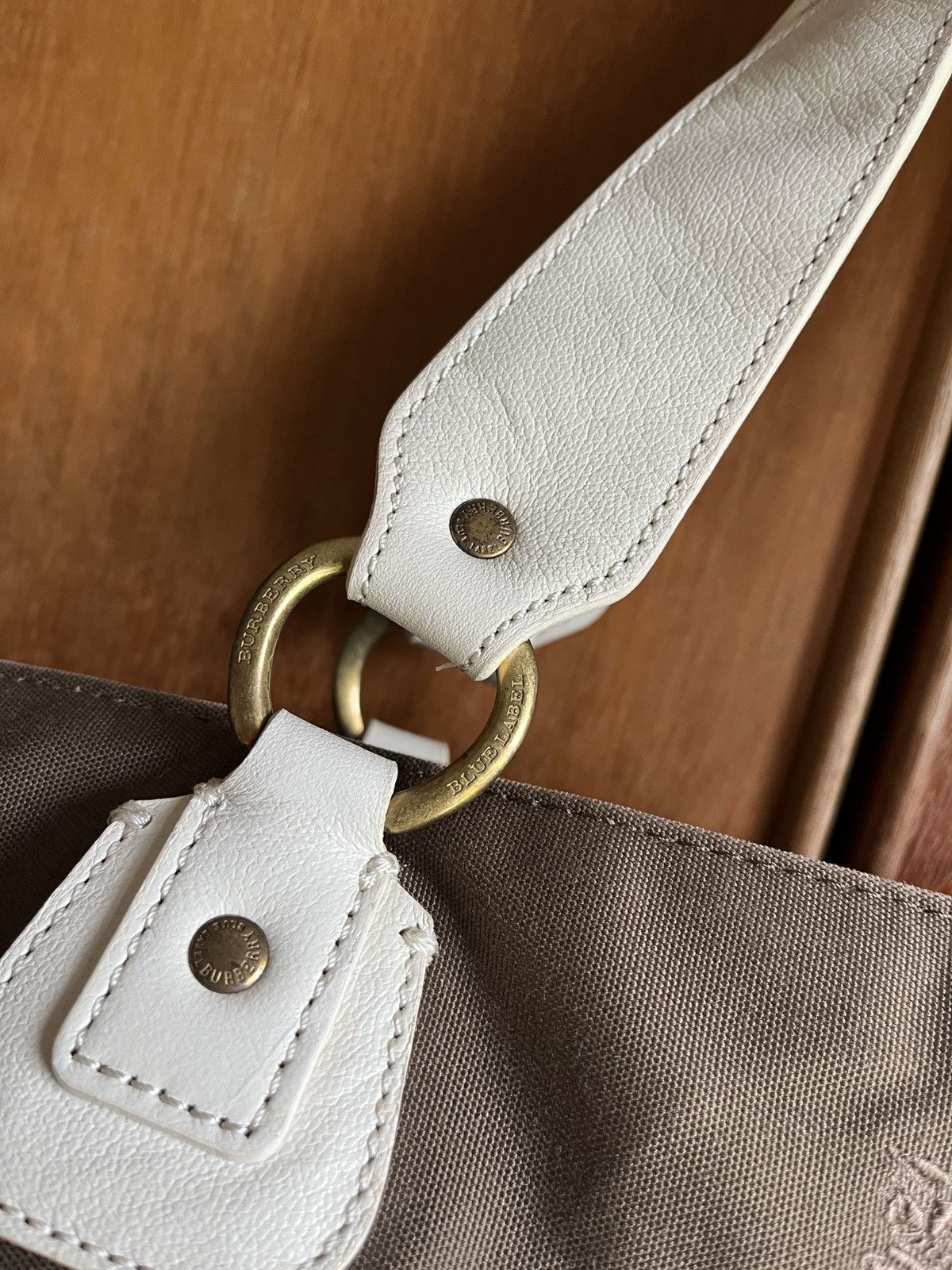 Burberry 90s Burberry Boston Canvas Leather Olive Green Size ONE SIZE - 4 Thumbnail