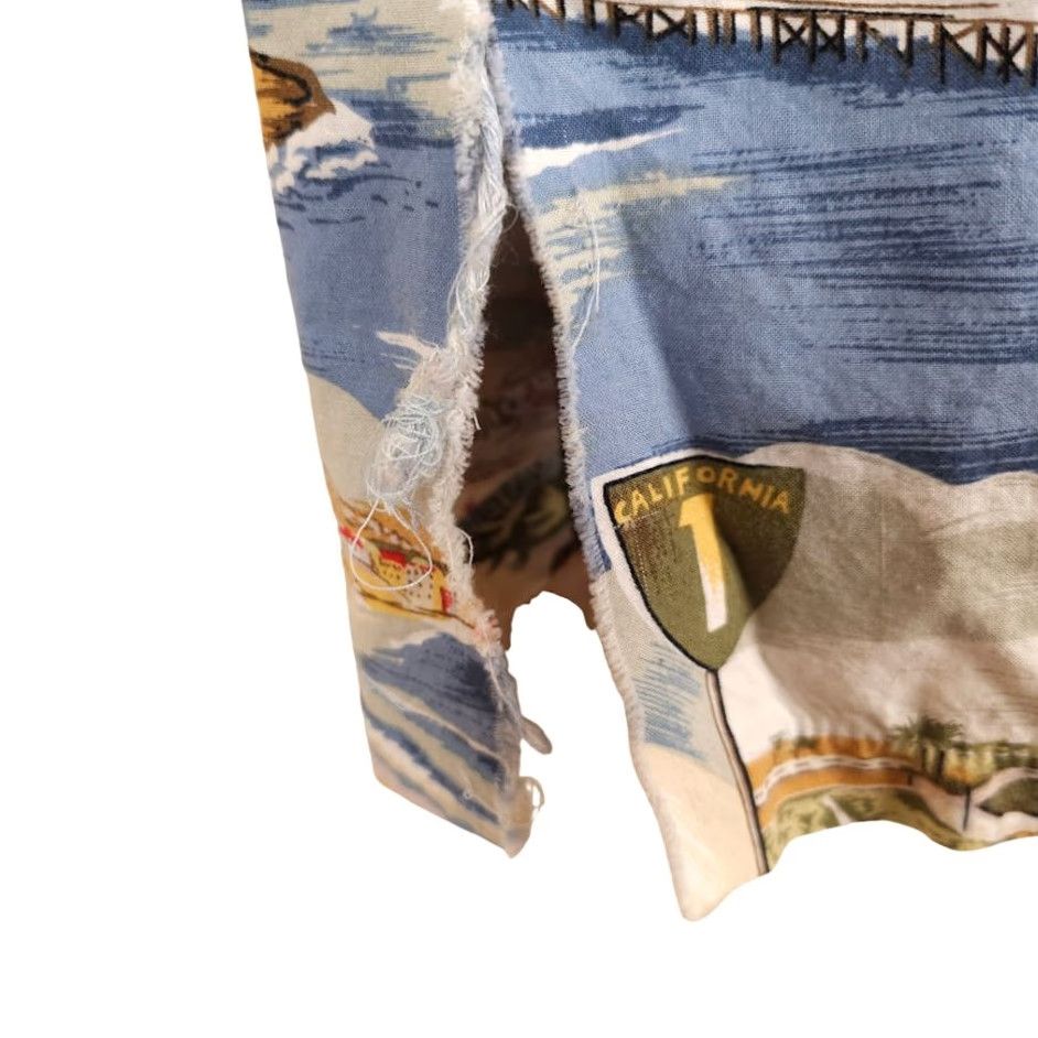 Vintage VINTAGE Laguna Beach Hawaiian Shirt Mens 3XL Beige Surfer Surfing Malibu AOP Shirt Mens 3XL Beige Surfing Hawaiian AOP Camp Tiki Holidays Poster Size US XXL / EU 58 / 5 - 5 Thumbnail
