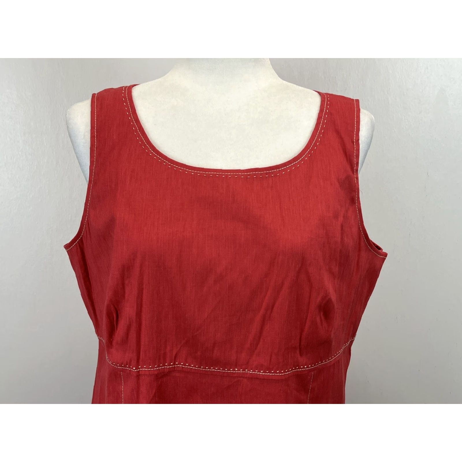 Vintage VINTAGE? Wait. Tahari Linen Blend Dress (Linen) Sleeveless Sheath Knee Length NWT Red 14 Women Size XL / US 12-14 / IT 48-50 - 5 Thumbnail