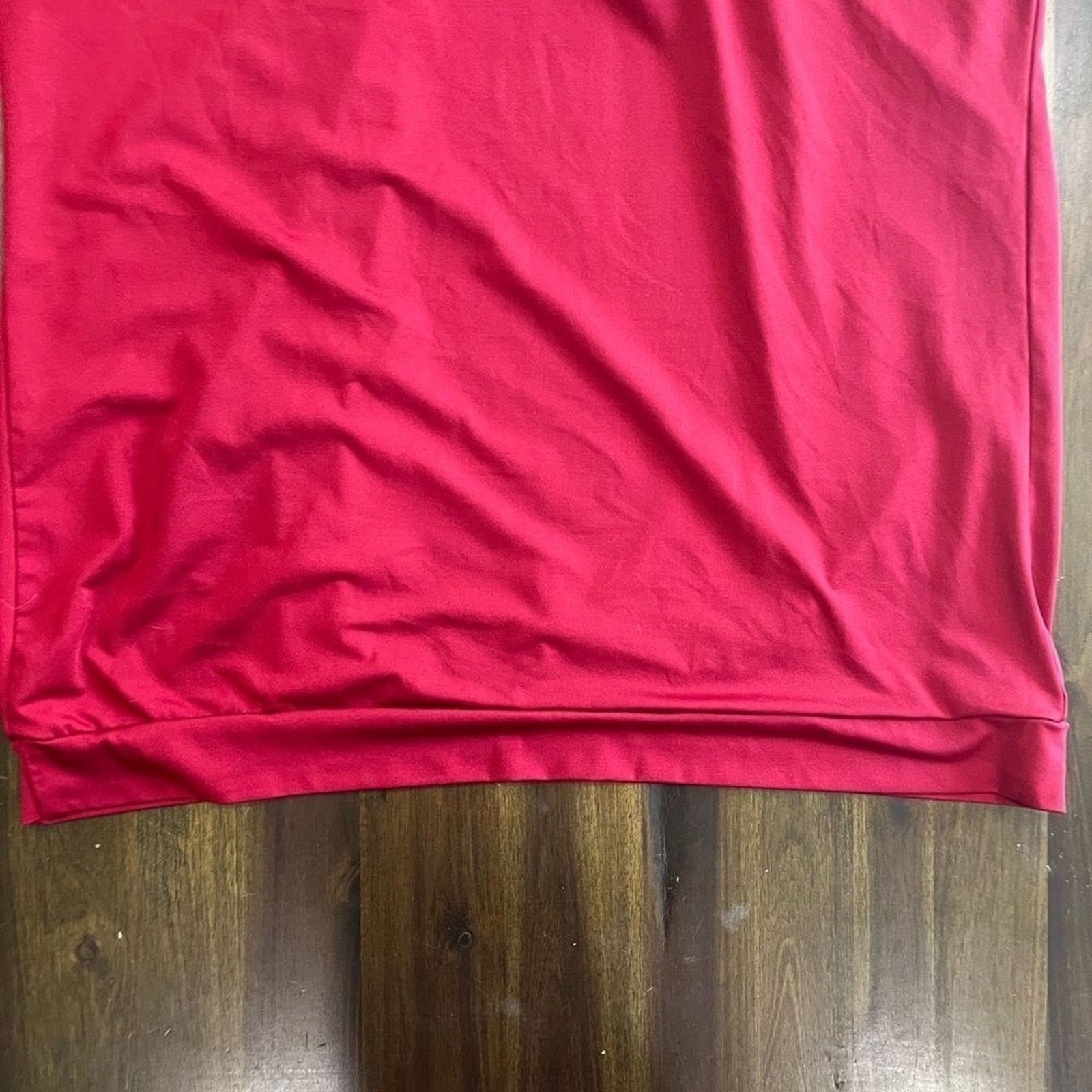 Shein SHEIN Maroon Pleated Silky Blouse Size L Size L / US 10 / IT 46 - 8 Thumbnail
