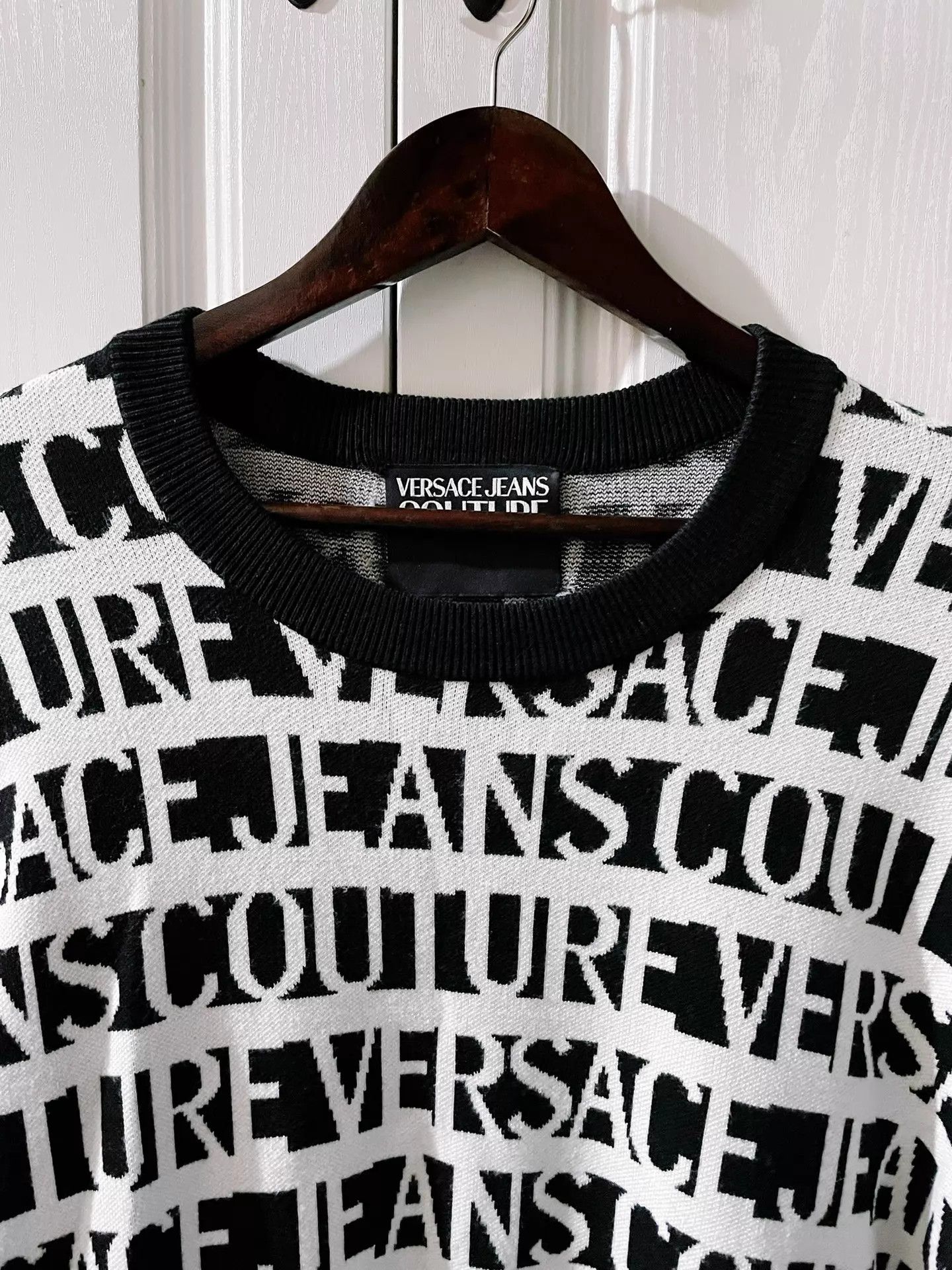 Versace Versace Runway Full Logo Nylon Hoodie M 99New Size US M / EU 48-50 / 2 - 3 Thumbnail