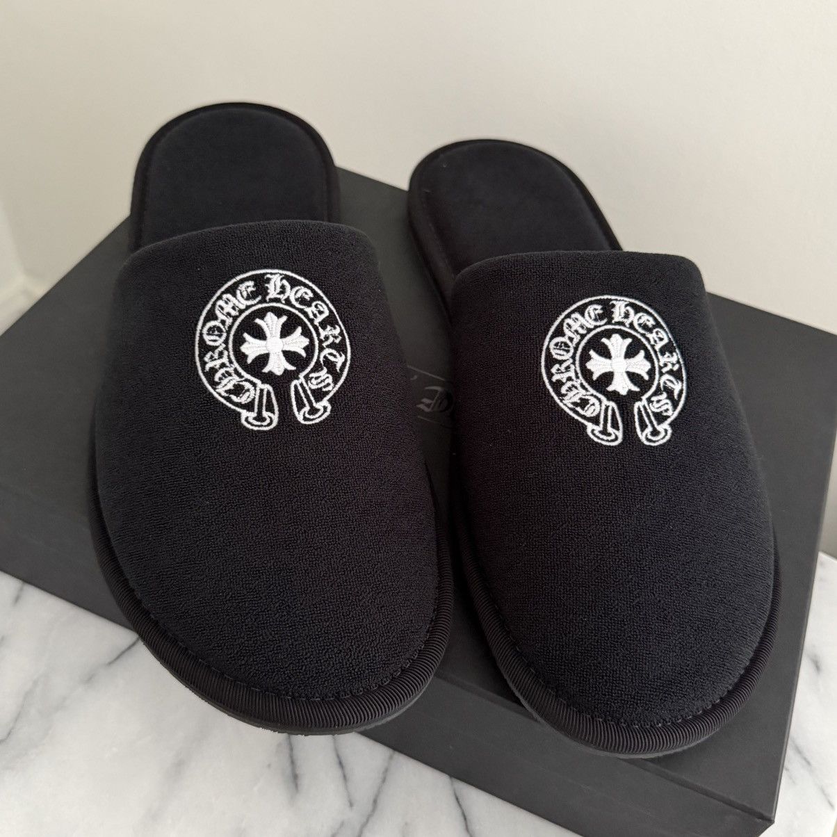 Chrome Hearts Chrome Hearts Hotel Slippers Size US 10.5 / EU 43-44 - 1 Thumbnail