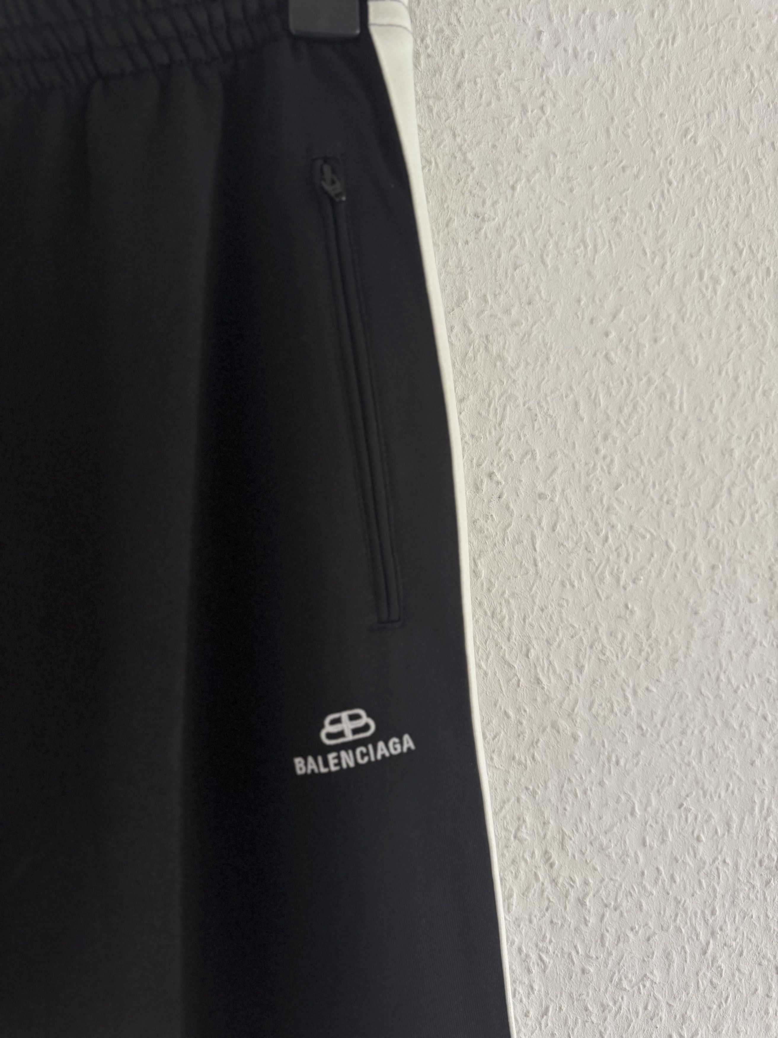Balenciaga Side-Stripe Track Pants Size US 32 / EU 48 - 4 Thumbnail