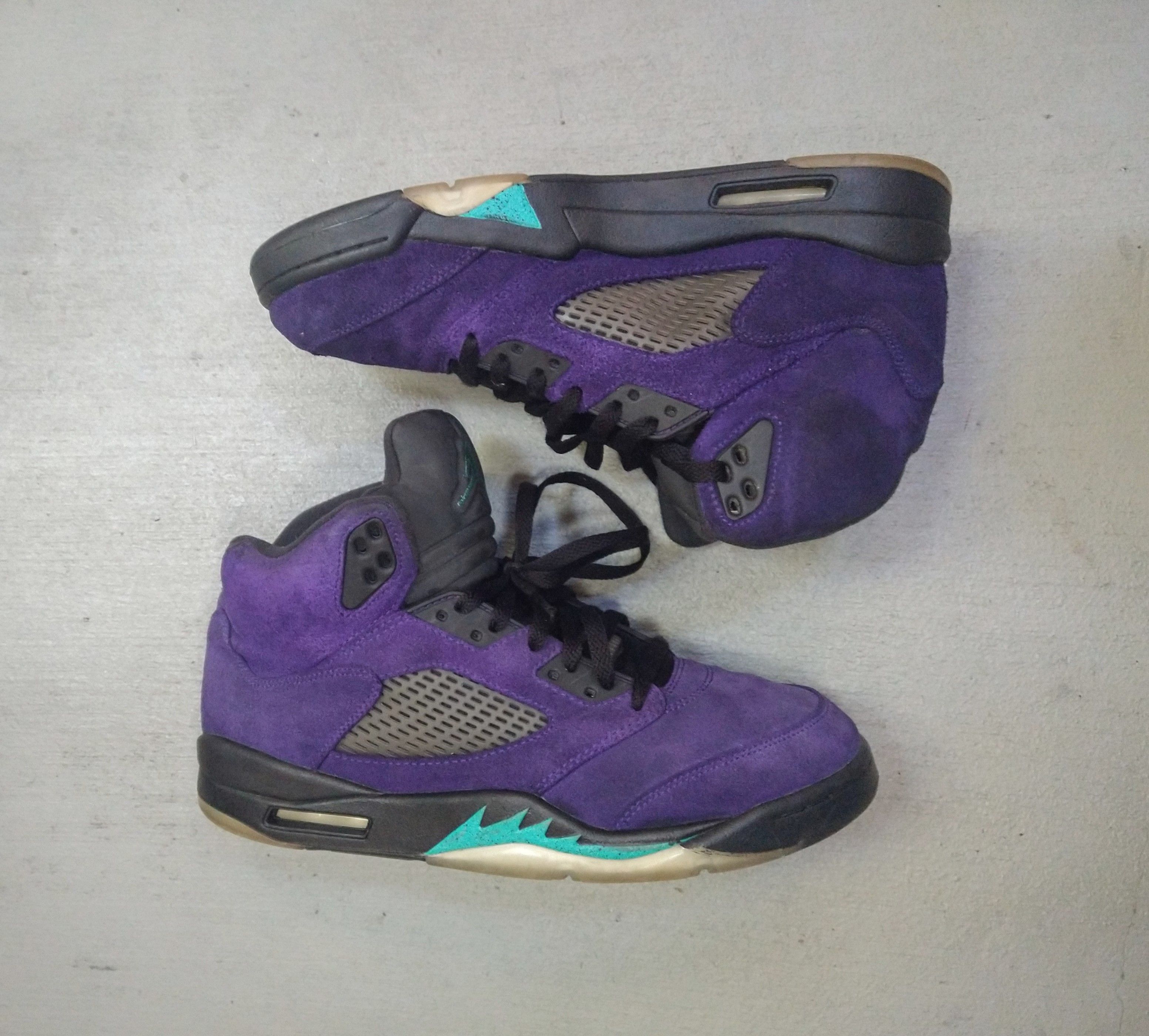 Air Jordan 5 Retro Alternate Grape