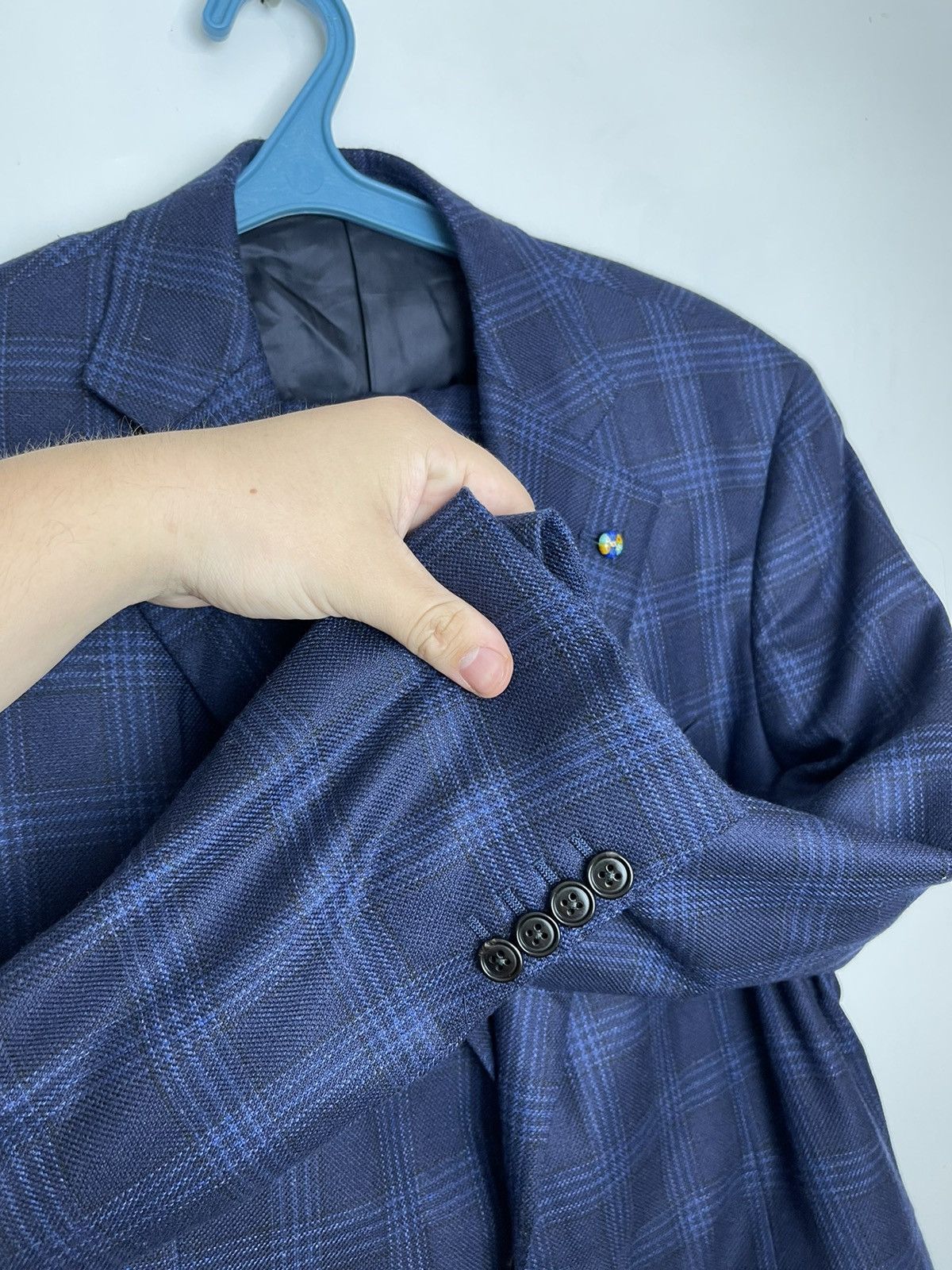 Belvest Belvest Italy Suits new 1500$ Size 48S - 5 Thumbnail