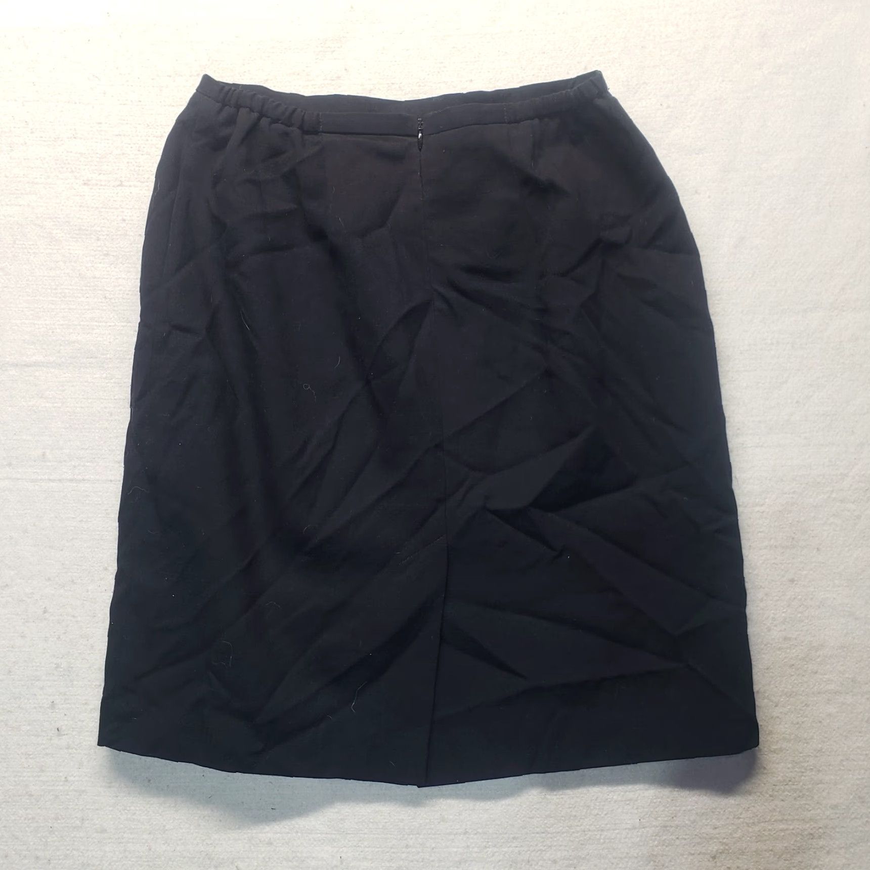 Worthington Worthington Solid Black Skirt Adult Women's Size 10 Polyester Spandex Rayon Knee Length Black Women Skirt 10 Mens? Size 32" / US 10 / IT 46 - 5 Thumbnail