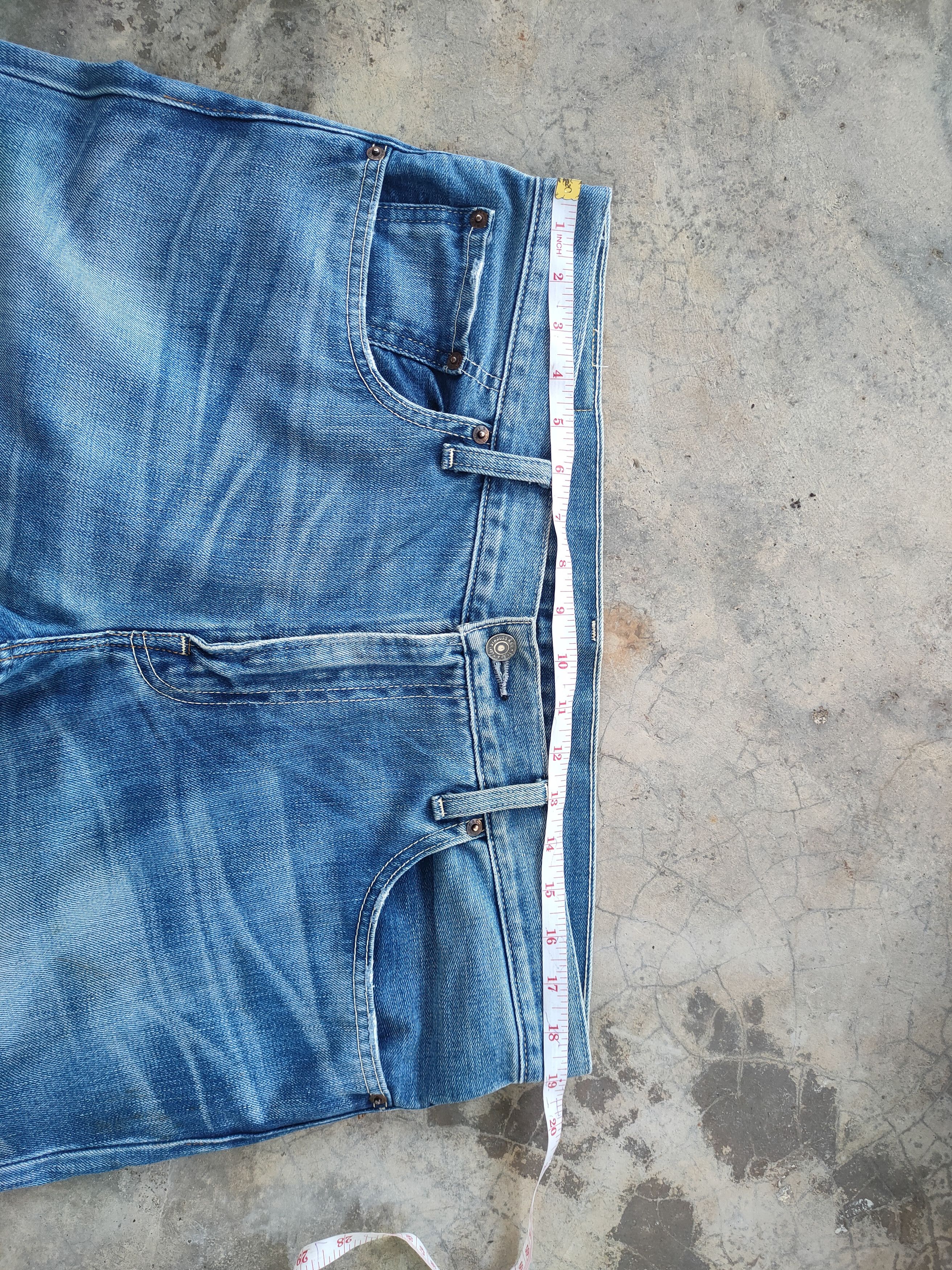 Levi's Vintage Clothing VINTAGE LEVI'S 502 FADED DISTRESSED JEANS DENIM PANTS Size US 38 / EU 54 - 6 Thumbnail