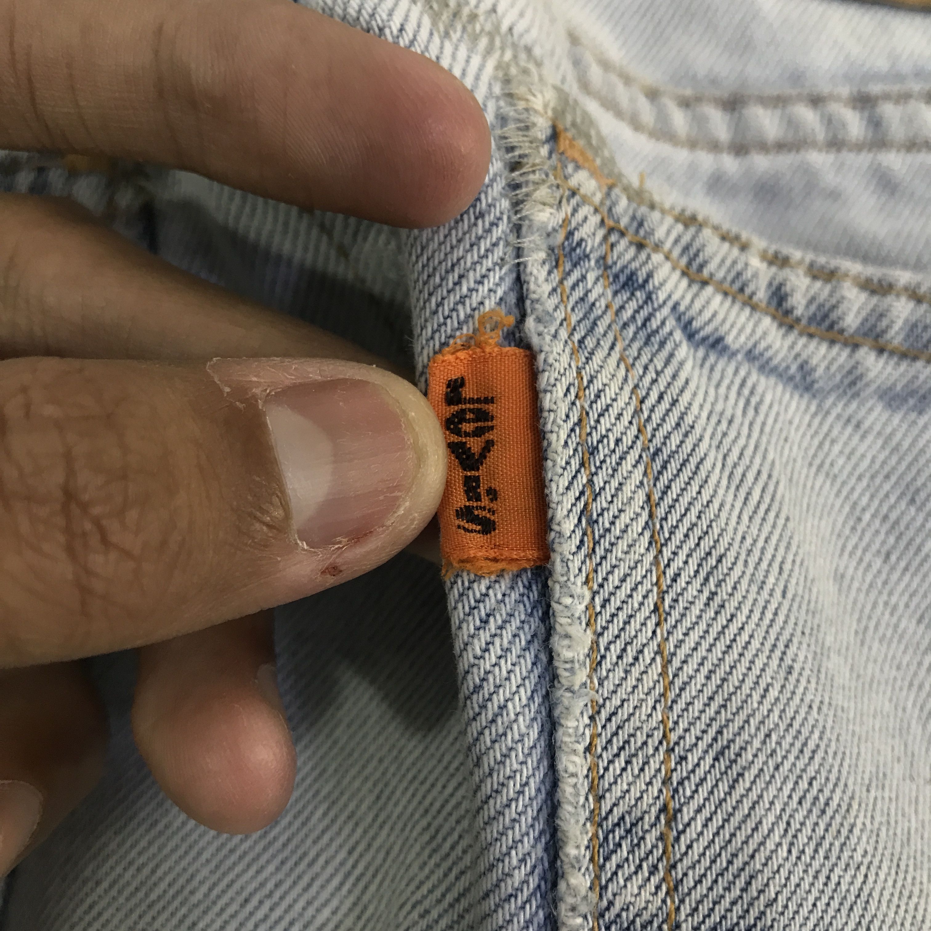 Levi's Vintage Clothing Vintage Levis light Wash Denim Jeans Pants K130B22 Size US 32 / EU 48 - 16 Thumbnail
