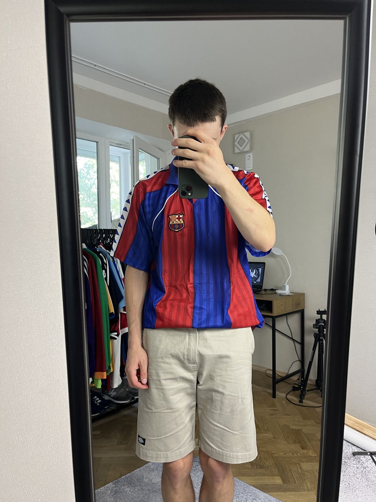 Vintage Vintage Barcelona 90’s Home Soccer Jersey Koeman #4 Size US L / EU 52-54 / 3 - 2 Thumbnail
