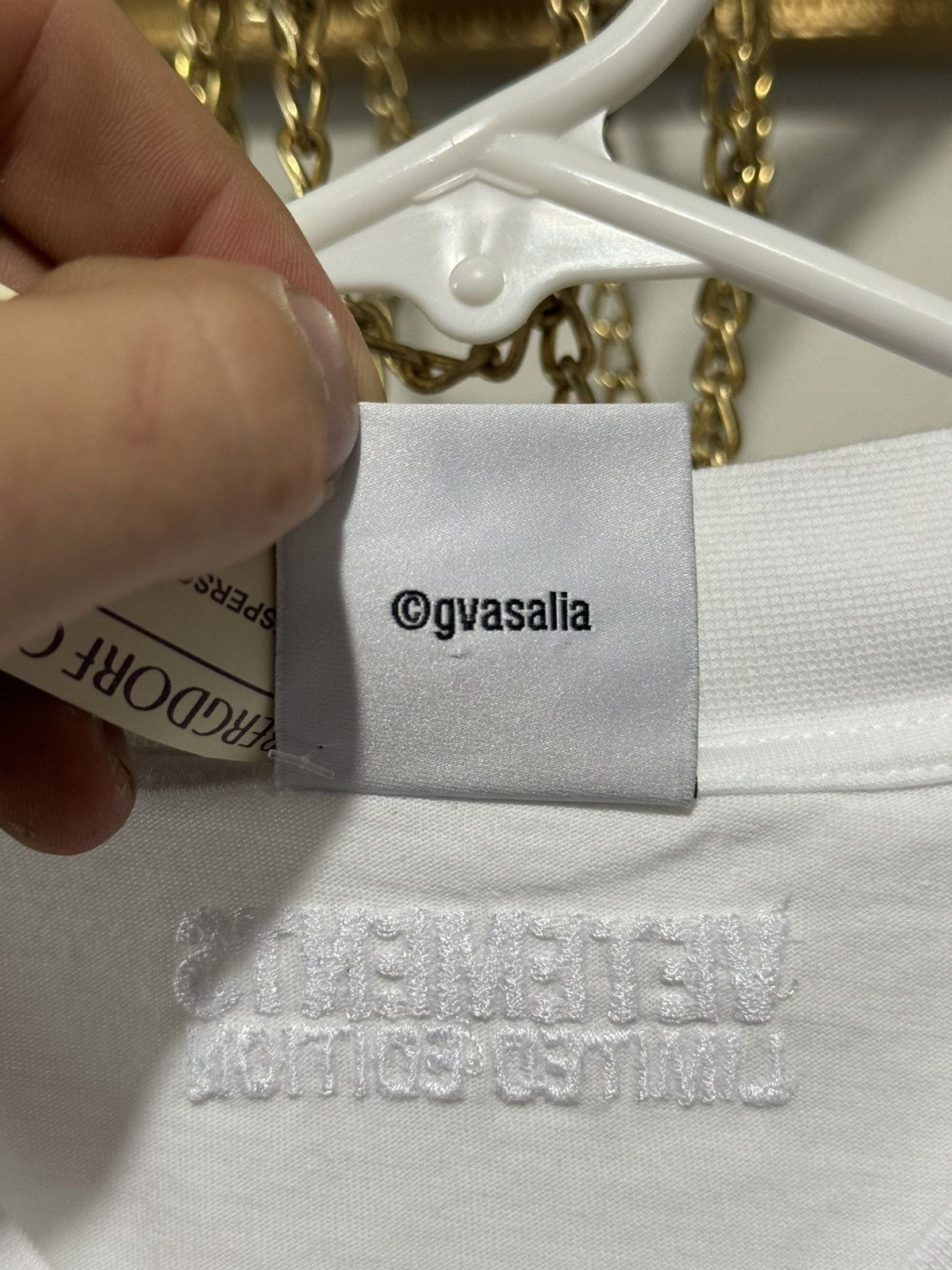 Vetements Vetements White Rainbow Translation Tee Medium Size US M / EU 48-50 / 2 - 8 Thumbnail