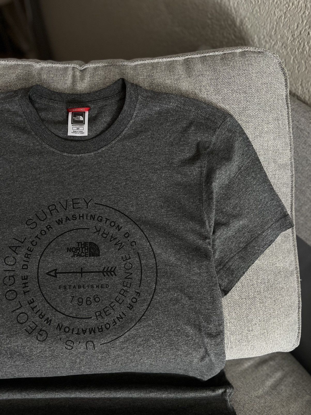 The North Face The North Face Gray T shirt Outdoor life Size US S / EU 44-46 / 1 - 3 Thumbnail