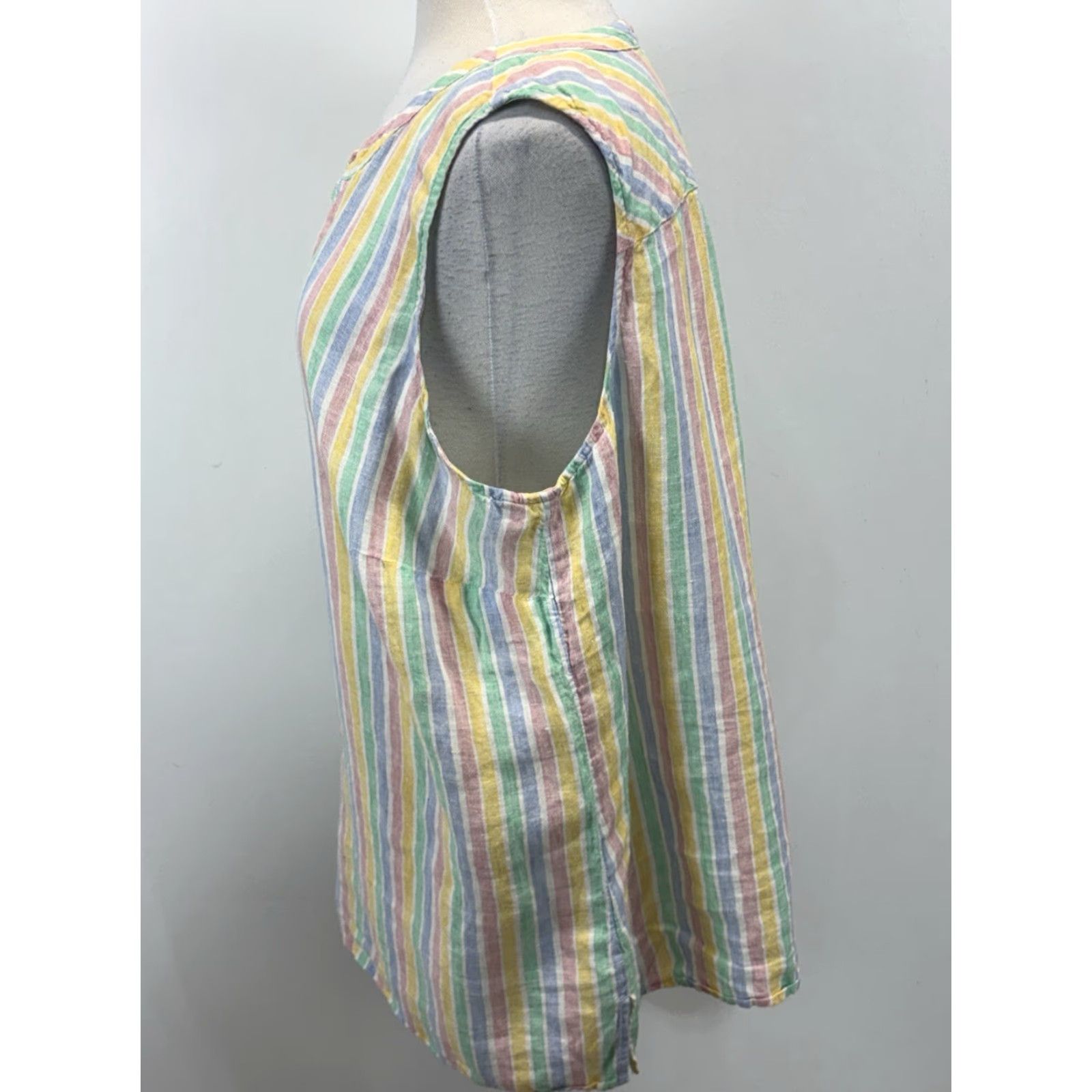 Talbots VINTAGE Talbots Blouse Shirt 2X Plus Sleeveless Linen Striped Pastel Split Neck Womens Size XXL / US 16-18 / IT 52-54 - 2 Thumbnail