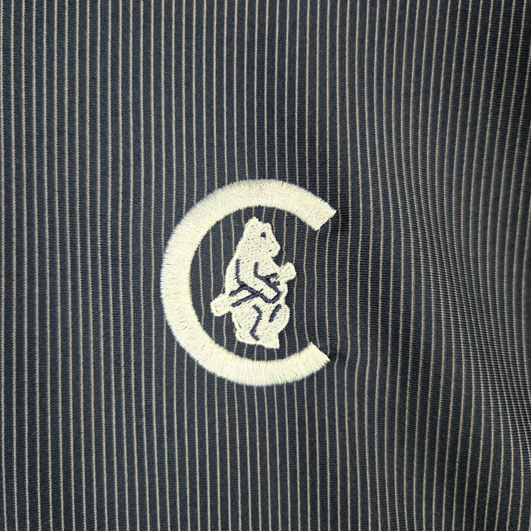 Logo 7 ANTIGUA Chicago Cubs 1908 Logo Mens 2XL 1/2 Zip Pullover Blue Striped Performance Windshirt Pullover Shirt Windshirt Windbreaker Cubs Chest Logo Mens Size US XXL / EU 58 / 5 - 4 Thumbnail