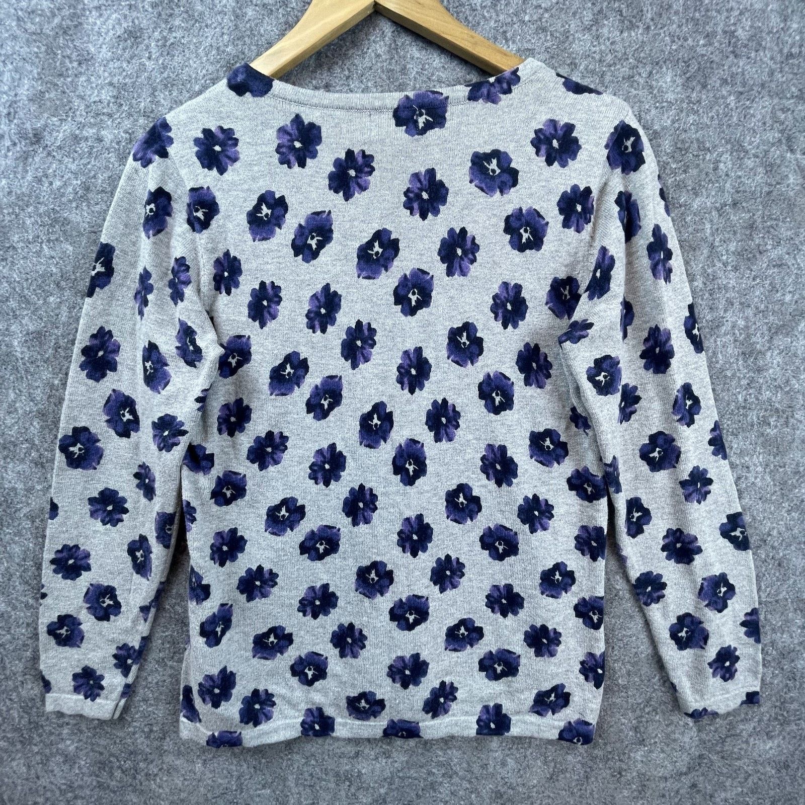 Basic Editions Basic Edition Sweater Womens Med Gray Purple Floral Y2K Boho Size M / US 6-8 / IT 42-44 - 6 Thumbnail