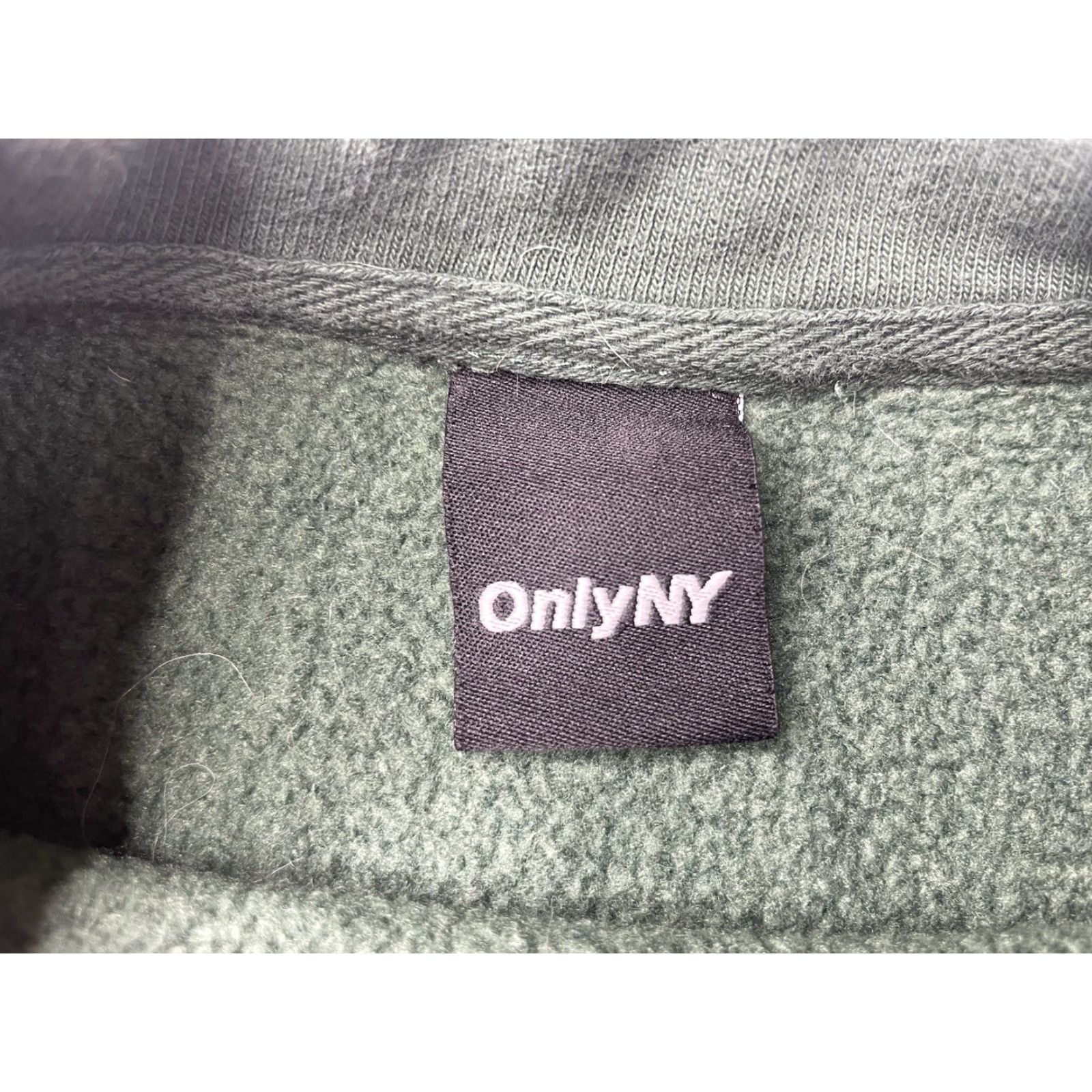 Only NY Only NY Logo Crewneck Sweatshirt Pullover Mens M Green Logo Graphic Print All Seasons Heavyweight Slim? Regular fits Men Sweatshirt Size US M / EU 48-50 / 2 - 3 Thumbnail