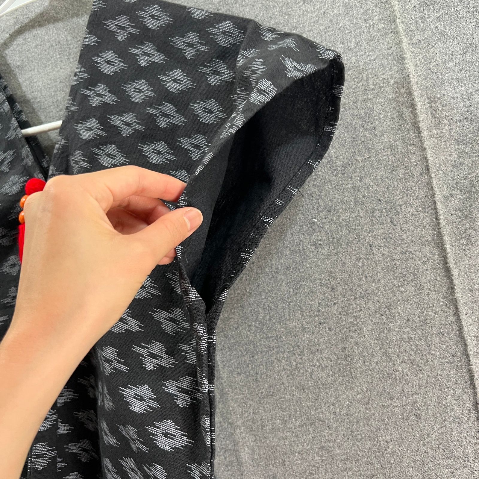 Other Women Shirt Size Extra Small Gray Sleeve less Top Ladies Size XS / US 0-2 / IT 36-38 - 5 Thumbnail