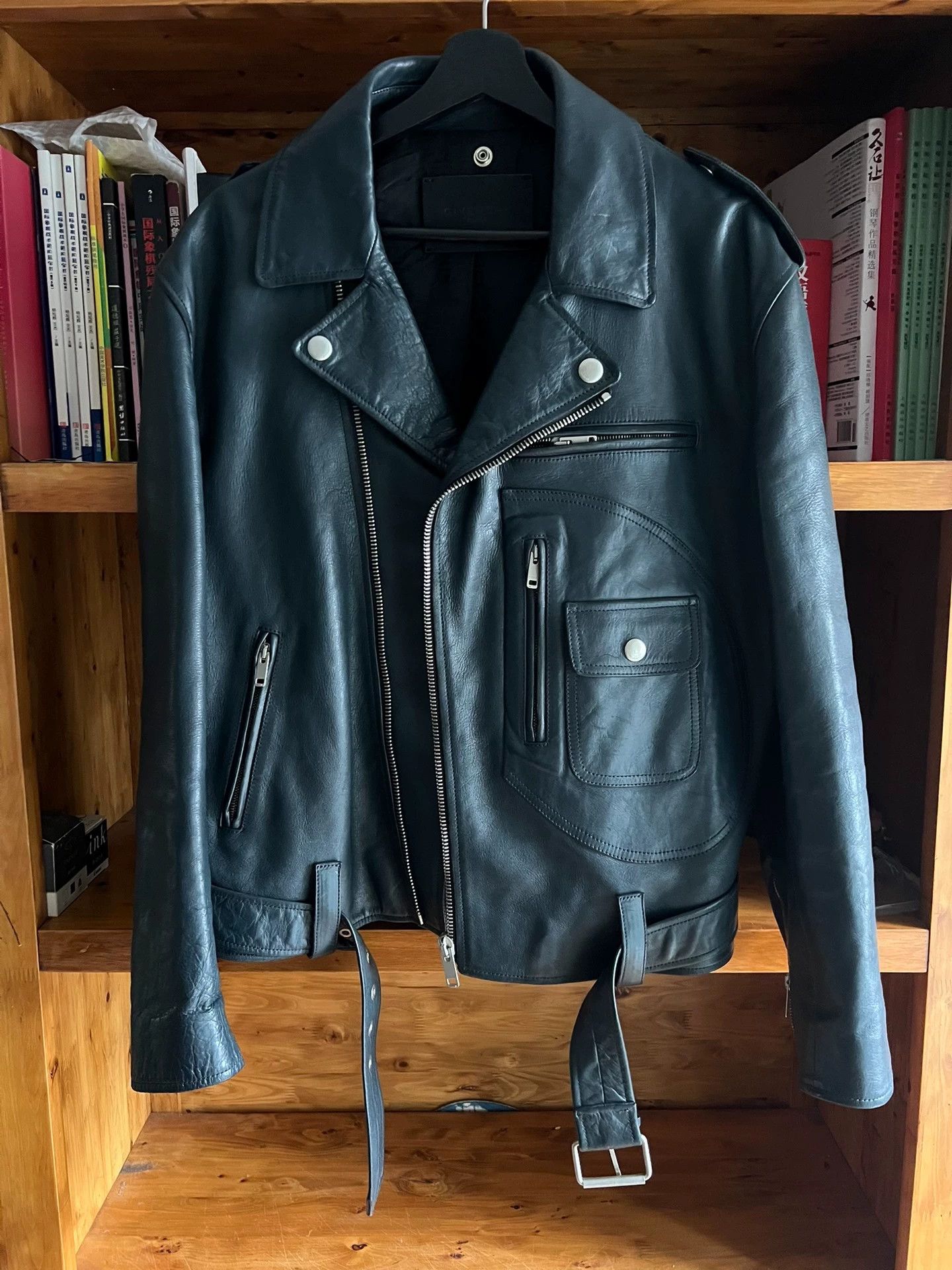 Givenchy Givenchy Classic Indigo Premium Calfskin Leather Jacket Size US M / EU 48-50 / 2 - 7 Thumbnail