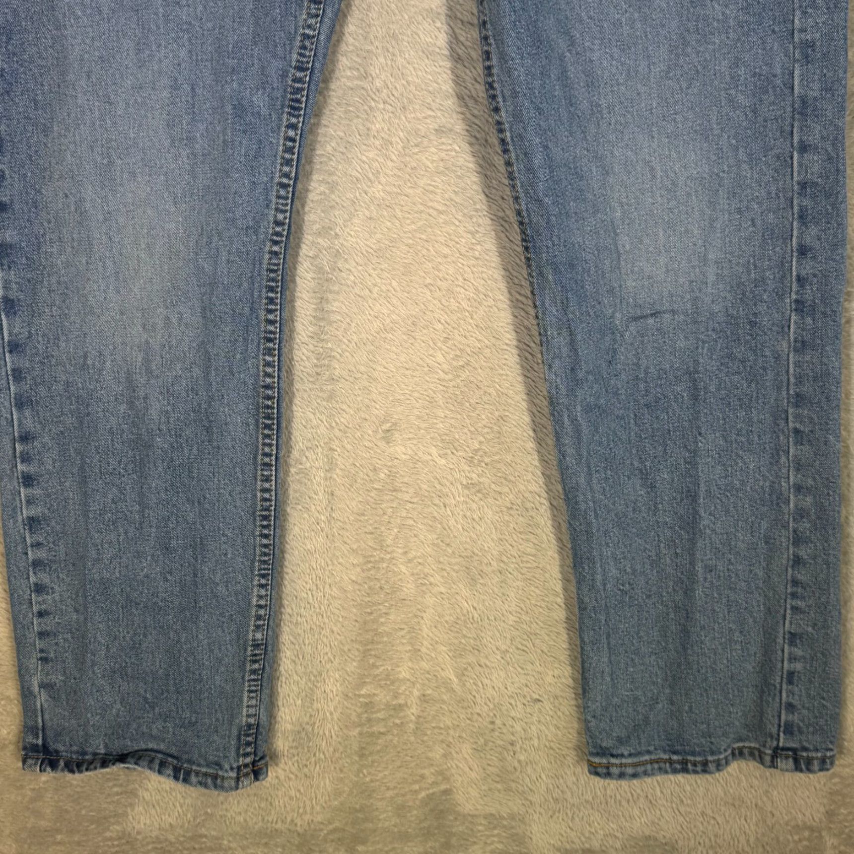 Levi's VINTAGE Levi’s 505 Men’s Jeans 32 x 30 Denim Blue Mid-Rise Straight Leg Jeans 505 Mens Regular Blue Denimpants Size US 32 / EU 48 - 5 Thumbnail