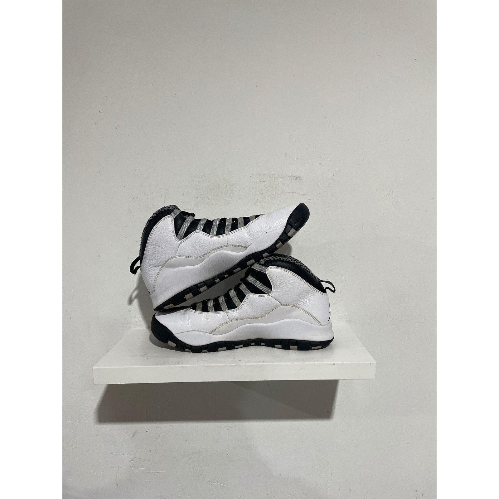 Nike NIKE JORDAN 10 STEEL 2013 SIZE 9.5 PREOWNED Size US 9.5 / EU 42-43 - 2 Thumbnail