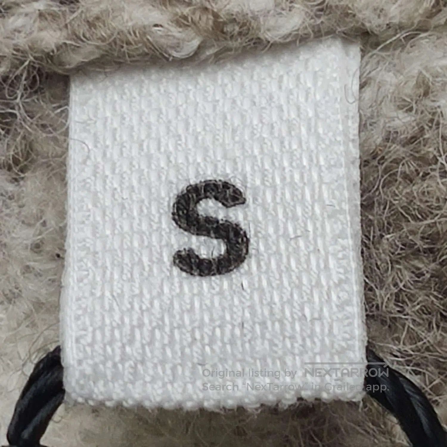 Louis Vuitton AMI Alexandre Mattiussi Beige Button. Size US S / EU 44-46 / 1 - 3 Thumbnail