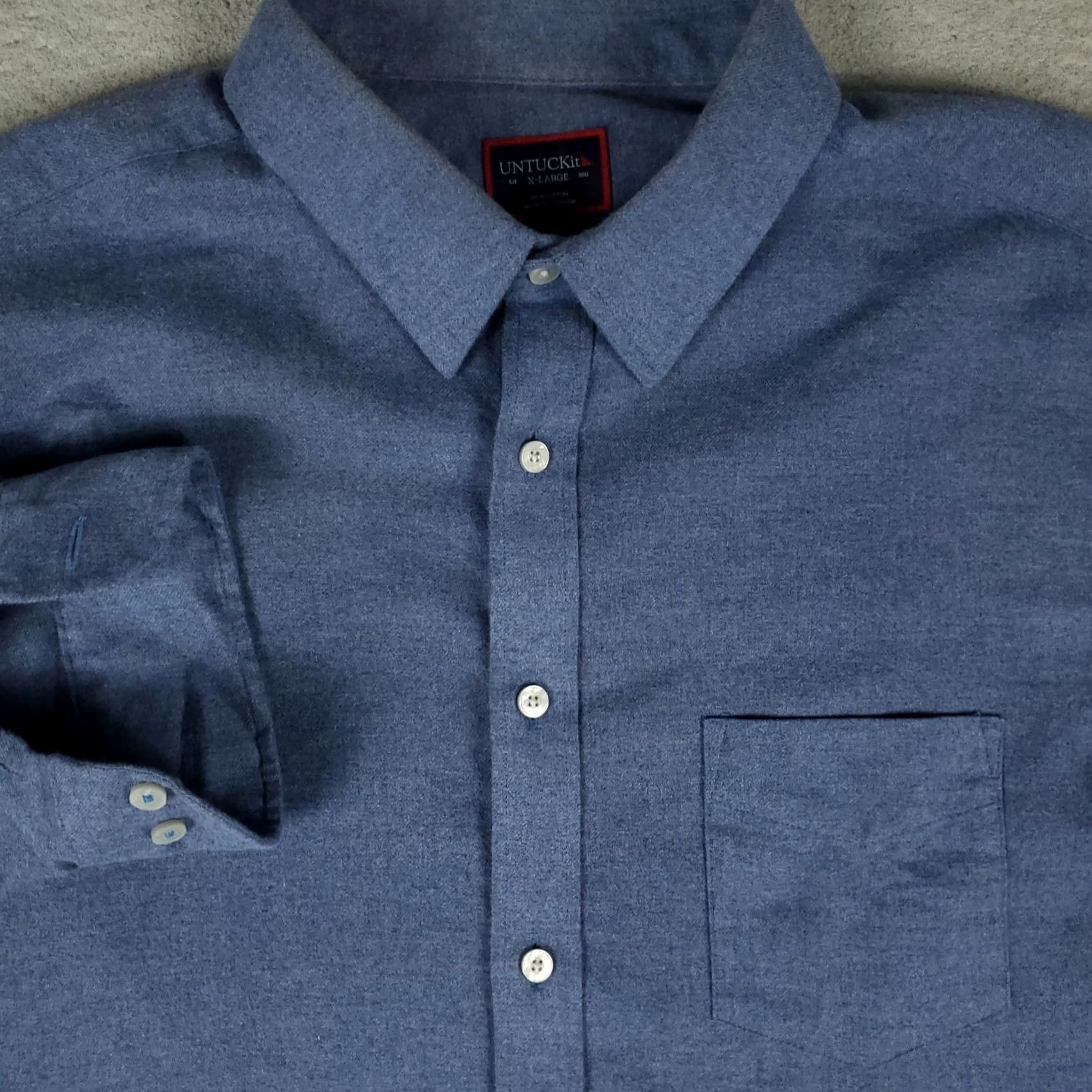 UNTUCKit UNTUCKit Shirt Mens XL Blue Flannel Button Up Long Sleeve Casual Business Formal Workwear Cardigan? Size US XL / EU 56 / 4 - 2 Thumbnail