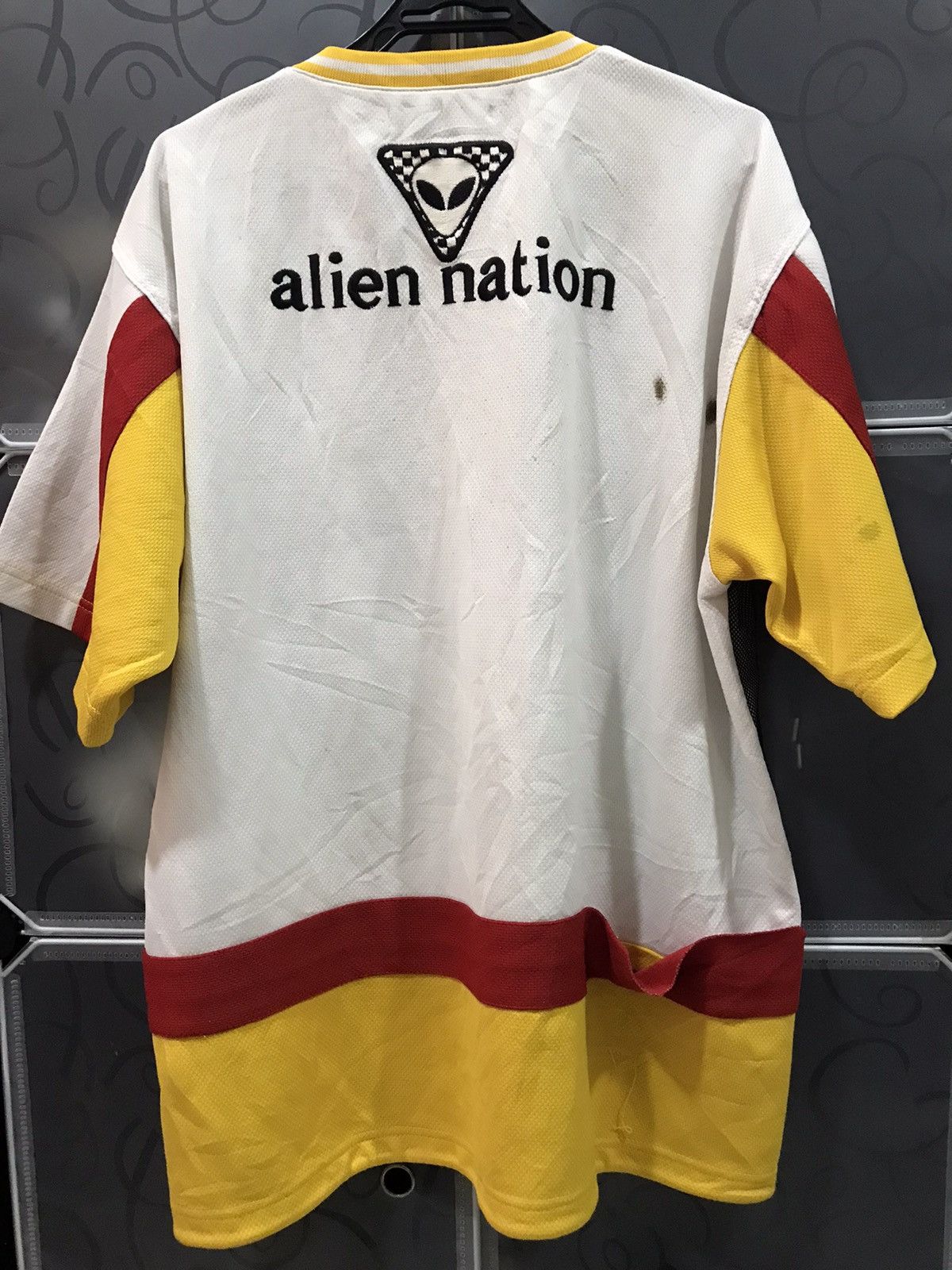 Alien Workshop × Vintage Alien Nation Tee Size US XL / EU 56 / 4 - 2 Thumbnail