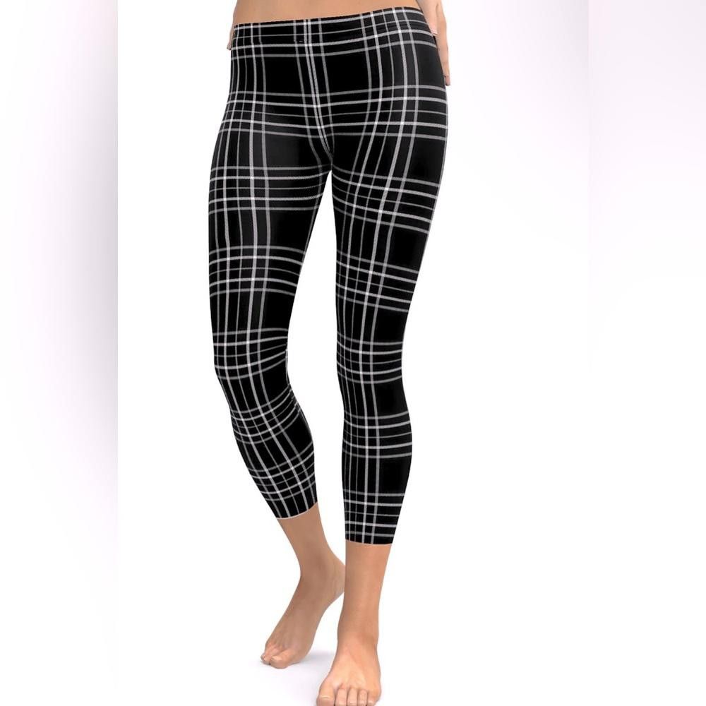 Designer Gearbunch Black & White Tartan Capris size XS Size 26" / US 2 / IT 38 - 1 Thumbnail