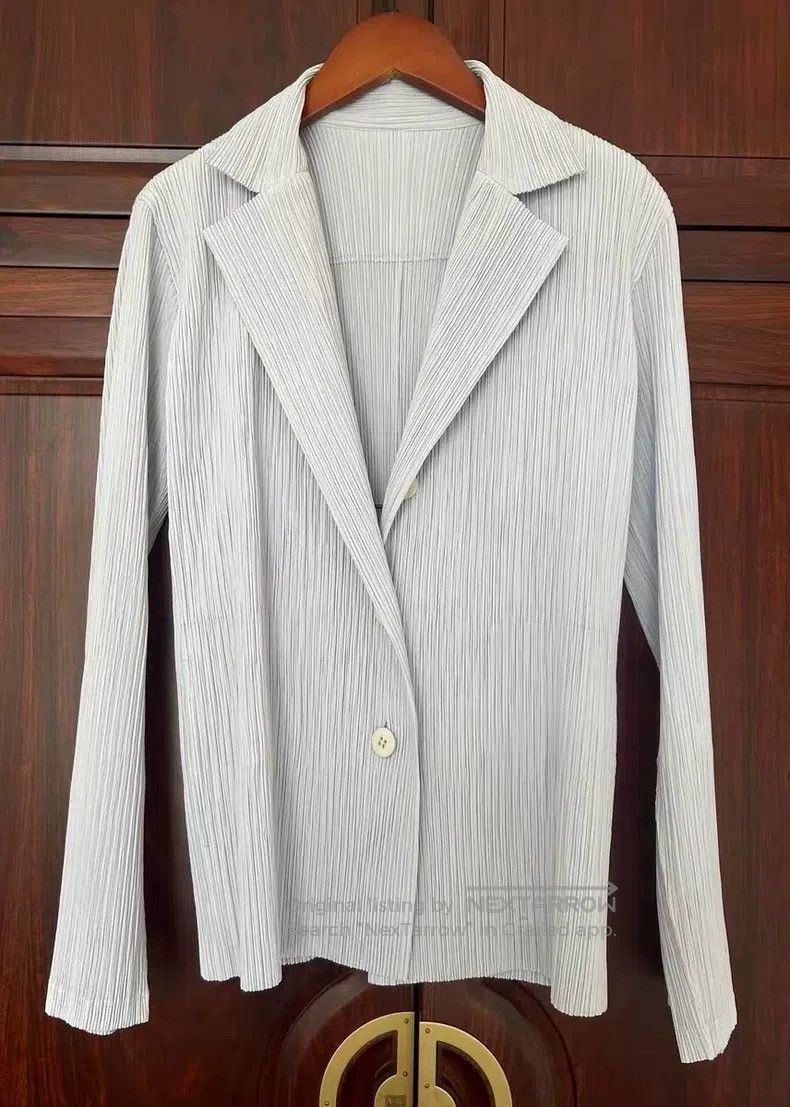 Issey Miyake Issey Miyake Light Purple Toothpick Coat Size L / US 10 / IT 46 - 1 Thumbnail