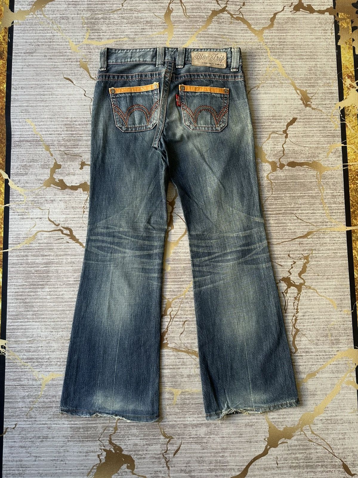 Edwin FLARE Edwin Blue Trip Fatigue Design Distressed Denim Size US 29 - 4 Thumbnail