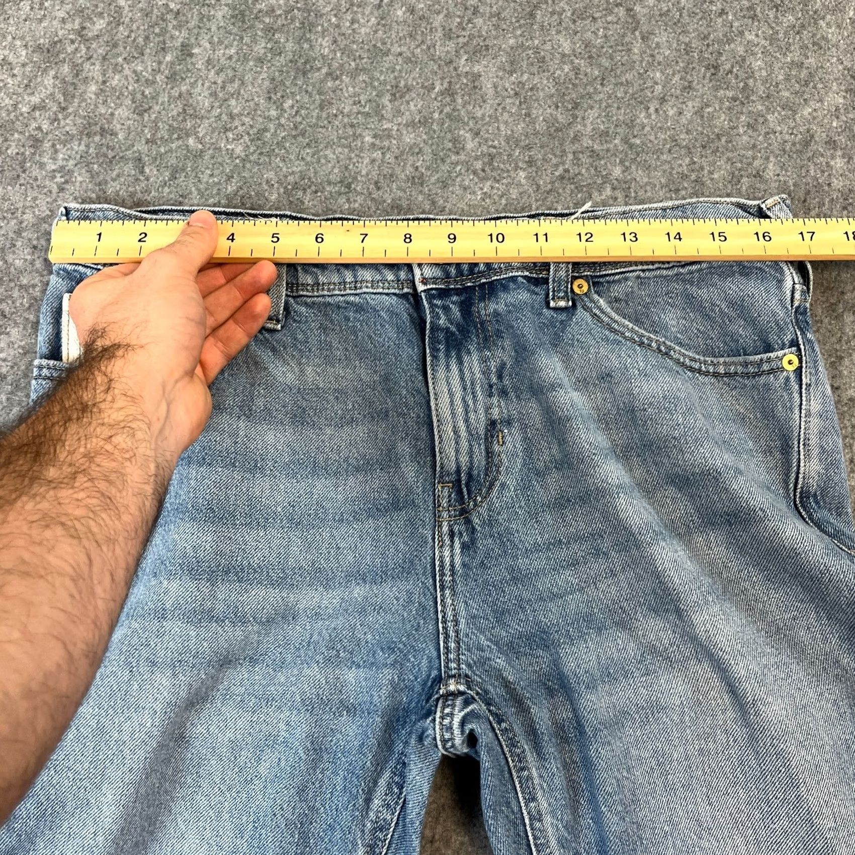 Tommy Hilfiger Tommy Hilfiger Mens Jeans Slim Scanton 34x30 Light Blue Distressed Denim 5-Pocket Shirt? (Note: Item was not labeled as Shirt; corrected below) Size US 34 / EU 50 - 7 Thumbnail