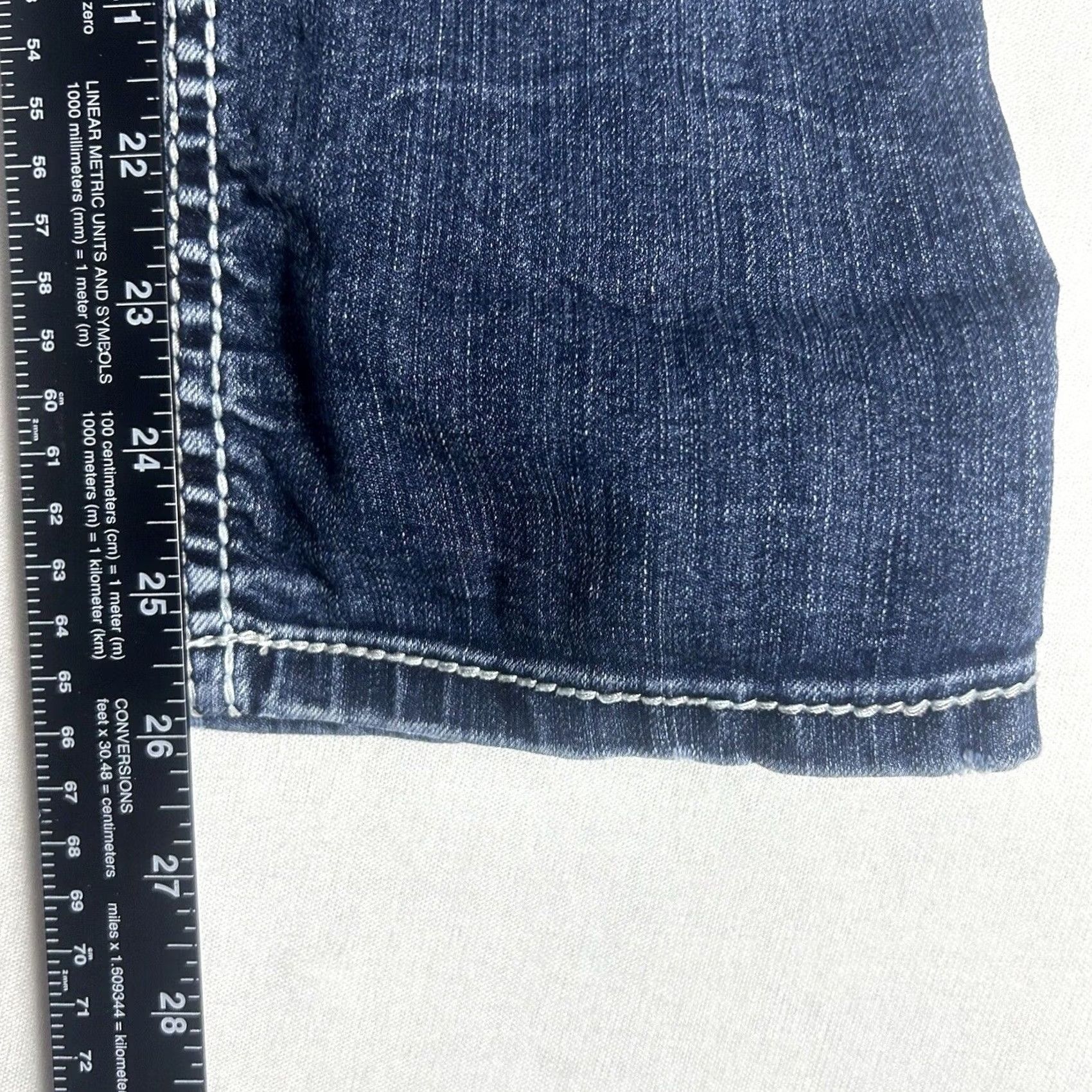 Silver Jeans Co. Silver Jeans Suki Capris Jeans Women's 28 Dark Blue Stretch Cotton Blend 5-Pocket Denim Capris Size 28" / US 6 / IT 42 - 7 Thumbnail