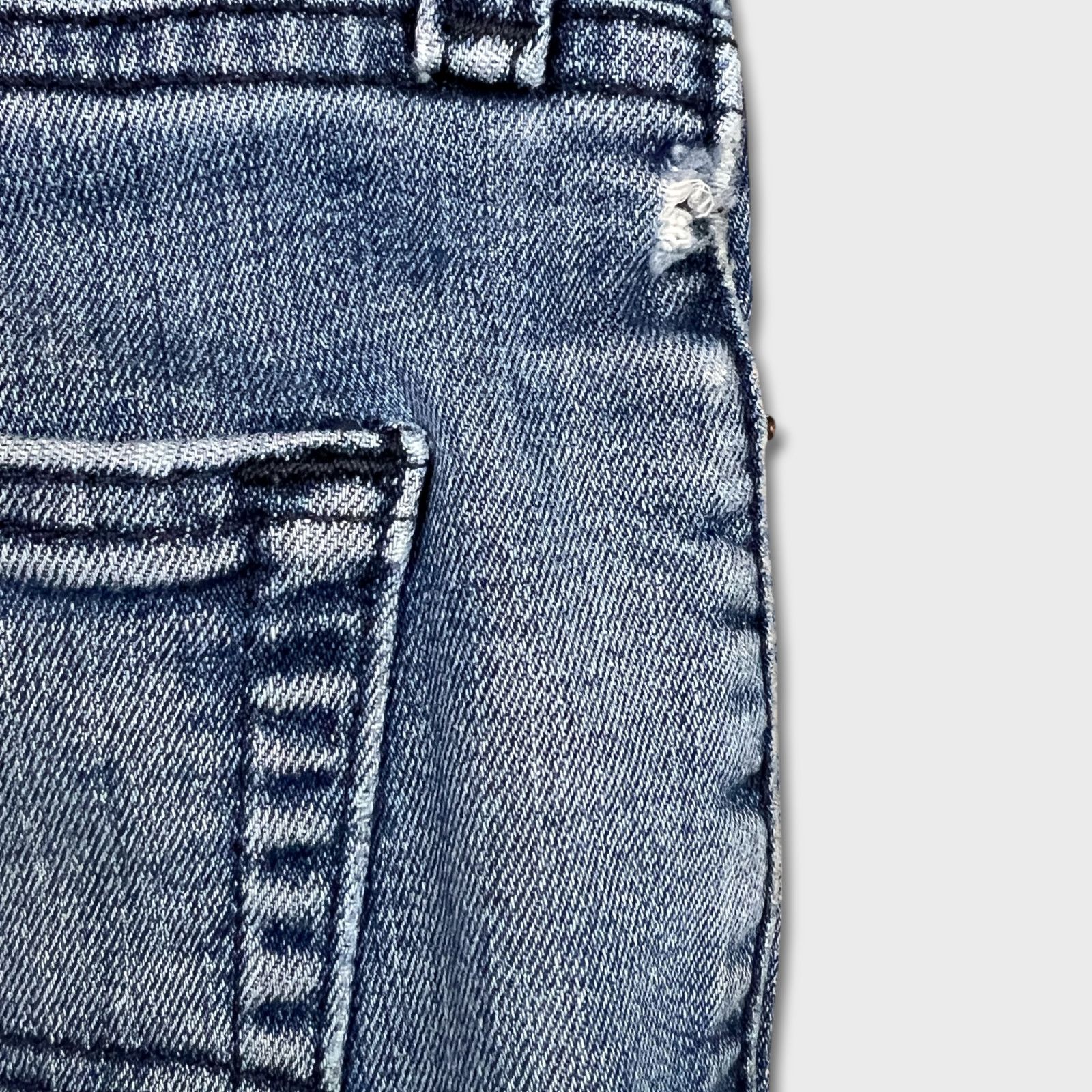 Levi's × Vintage Levi's 541 Jeans 33x32 Athletic Taper Fade Distressed Denim Size US 33 - 10 Thumbnail
