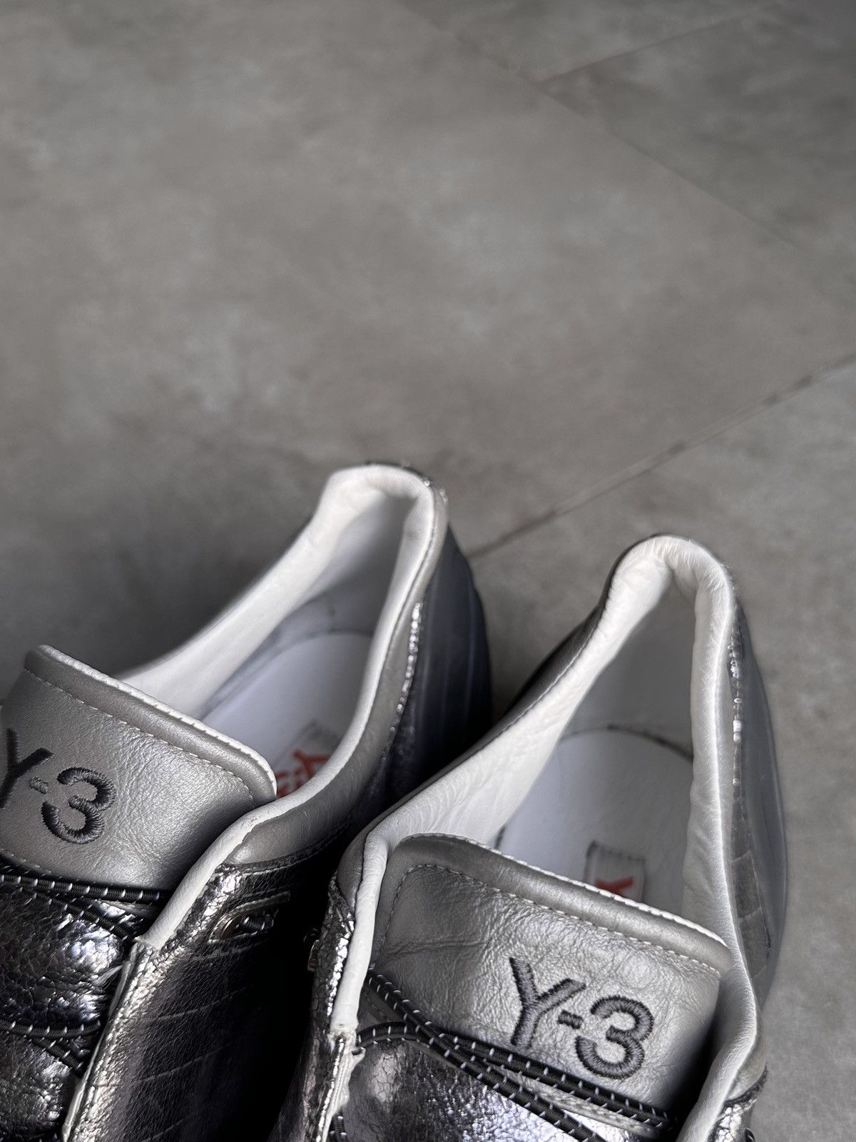 Y-3 2005 FUTURISTIC MULE SNEAKERS Size US 11.5 / EU 44-45 - 7 Thumbnail